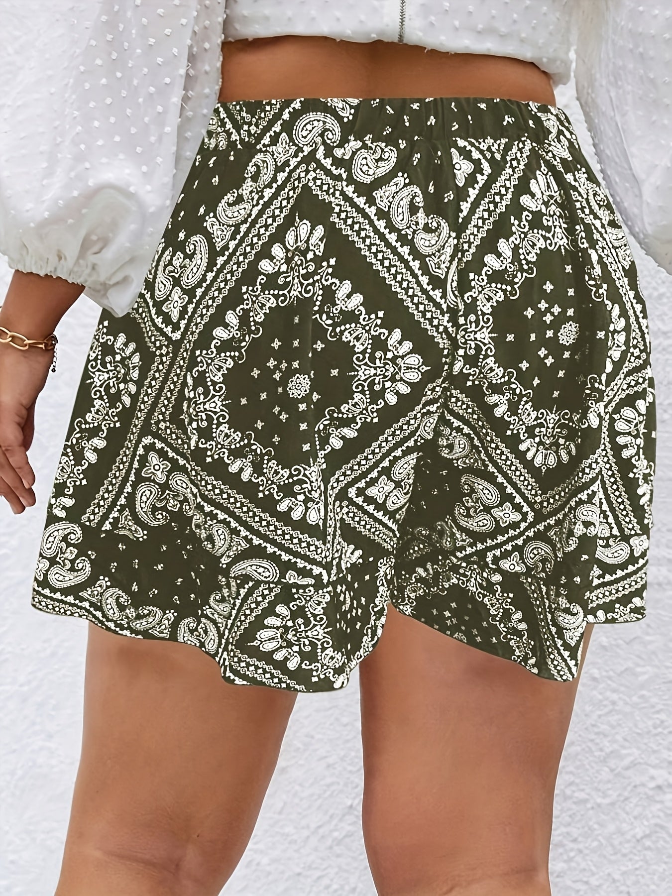 Шорты женские больших размеров с пейсли-принтом и широкими штанинами, стиль для отпуска, всесезонные