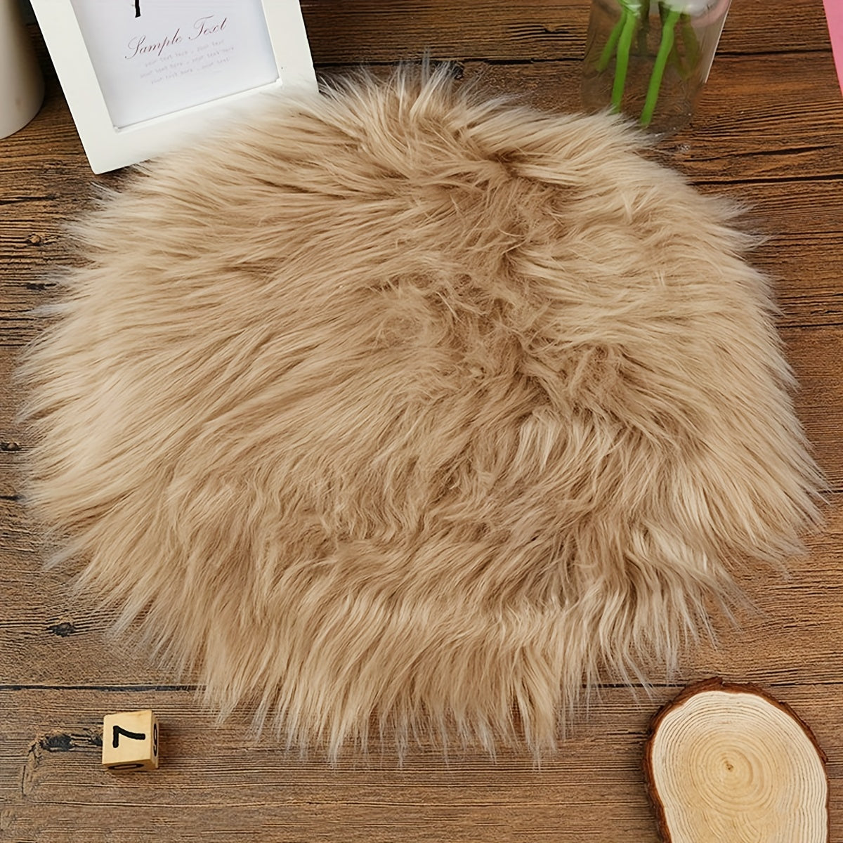 Round Plush Faux Sheepskin Rug, Machine Washable, Fluffy and Lightweight for Living Room and Bedroom