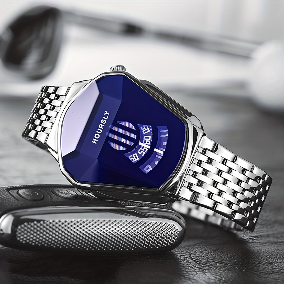 Stainless Steel Quartz Watch with Bucket Dial for Men