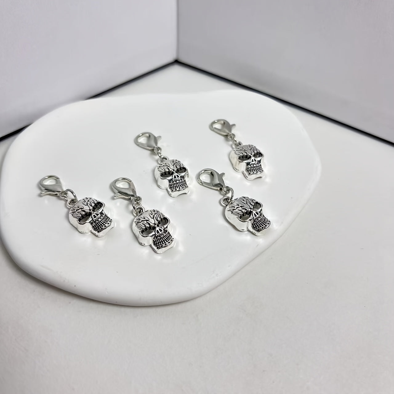 Unisex Zinc Alloy Skull Shoe Charms for Sneakers and Canvas Shoes