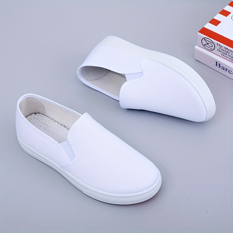 Ayollar uchun slip-on oq shifokor poyabzali nafas oladigan mato, sirpanmaydigan PVC taglik