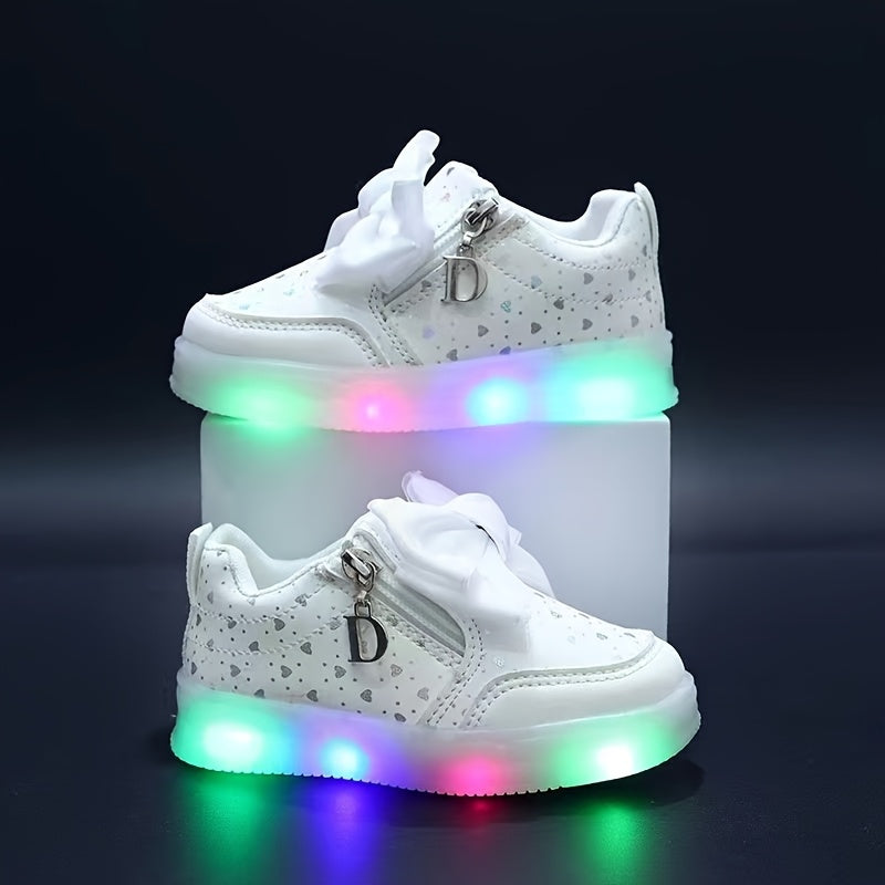 Girls' LED Fashion Sneakers with Heart Pattern and Bow, Low Top, All-Season