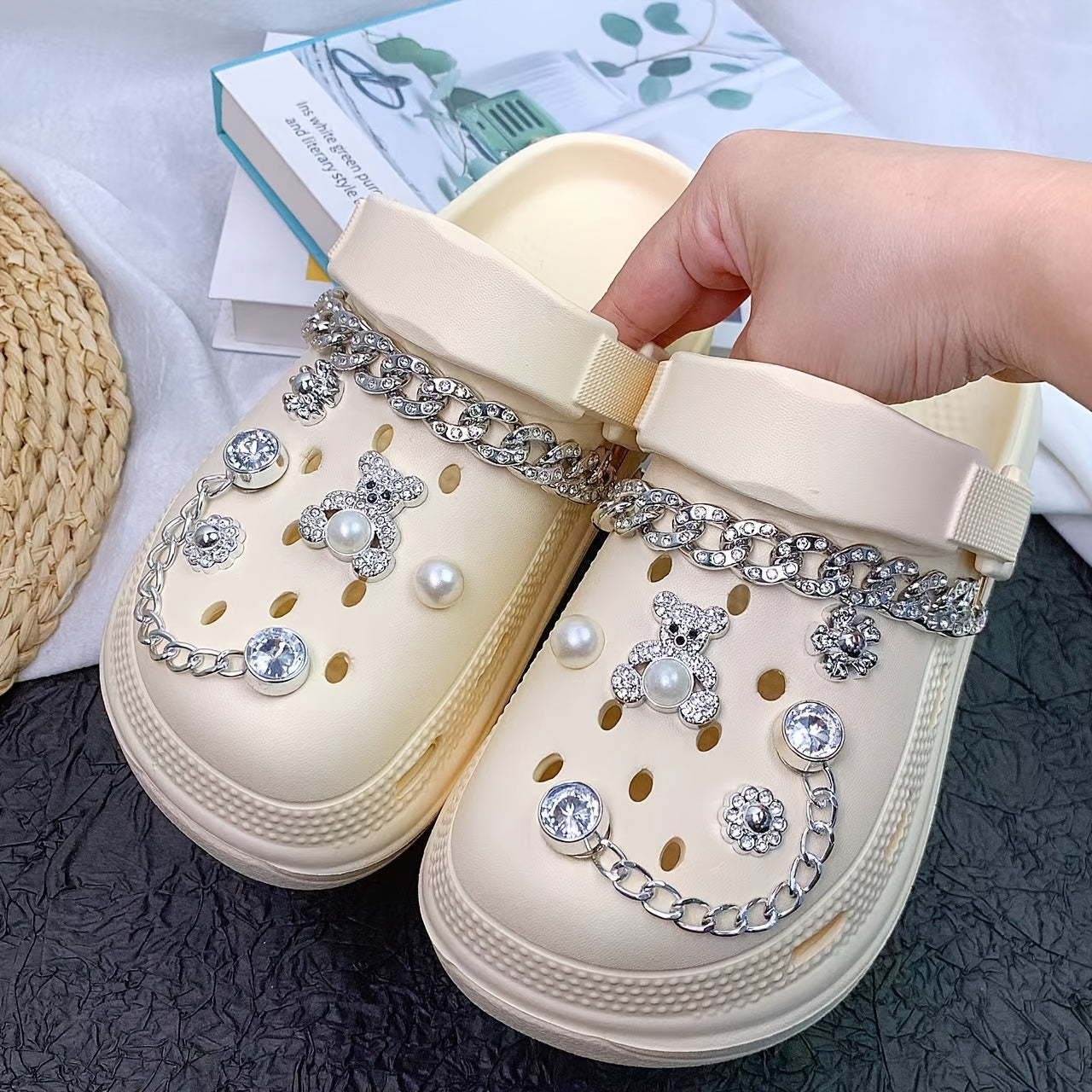 Women's EVA Hole Shoes Versatile Sandals with Rhinestone Chains and Sunflowers