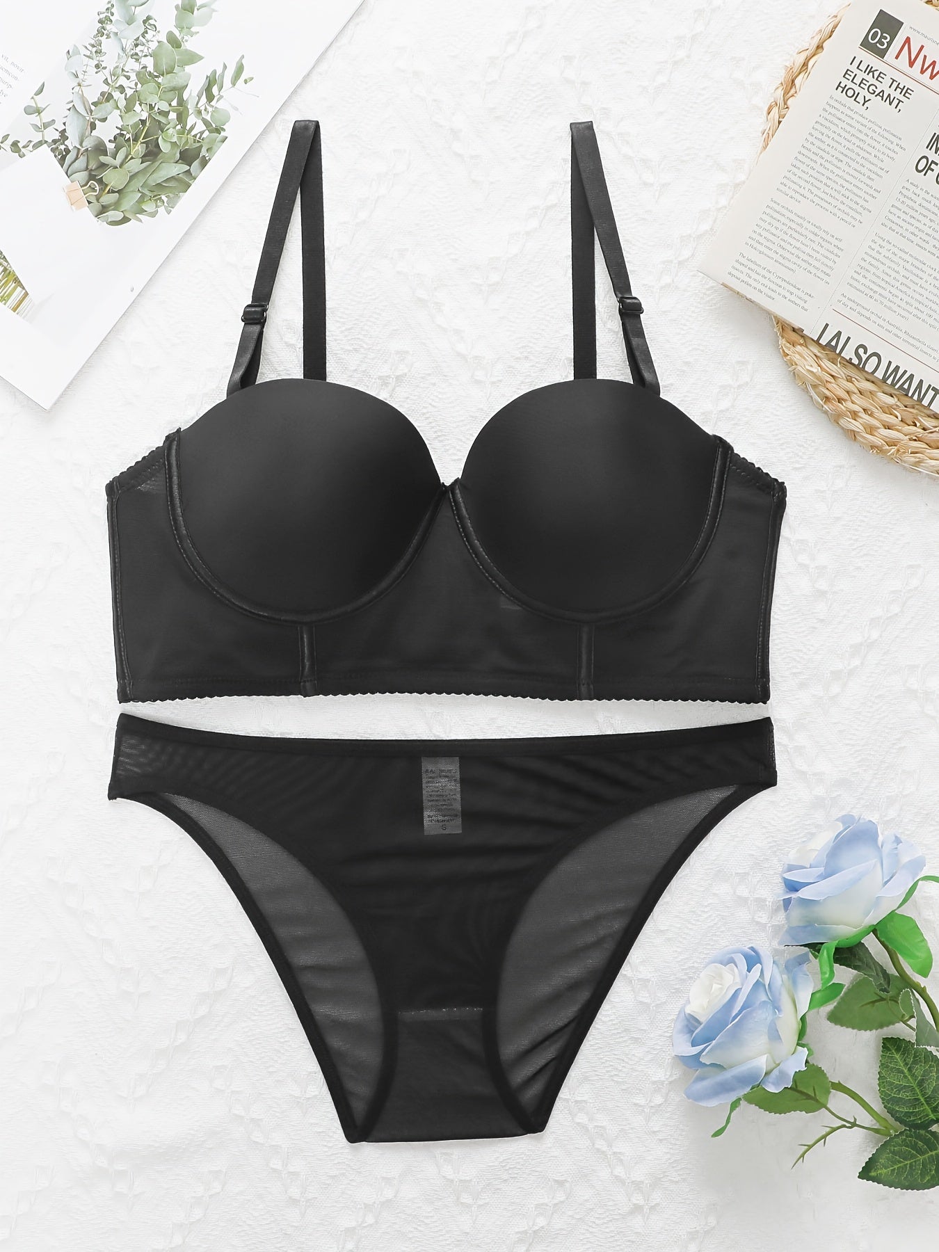 Black Lingerie Set with Underwire Push-Up Bra and High-Waisted Panties Nylon Elastane