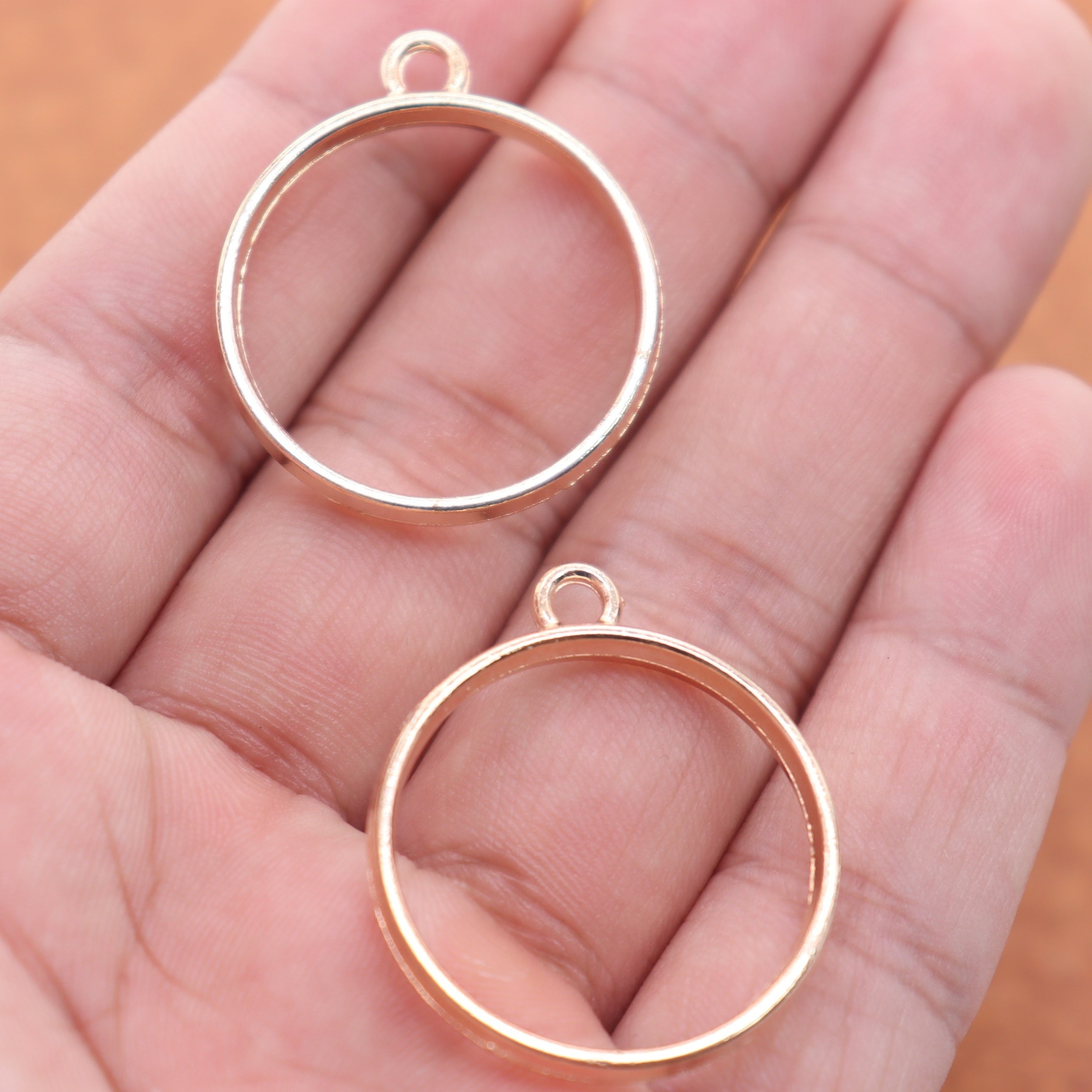 Jewelry Making Kit with 30 Alloy Drop Pendants for Necklaces Bracelets Earrings