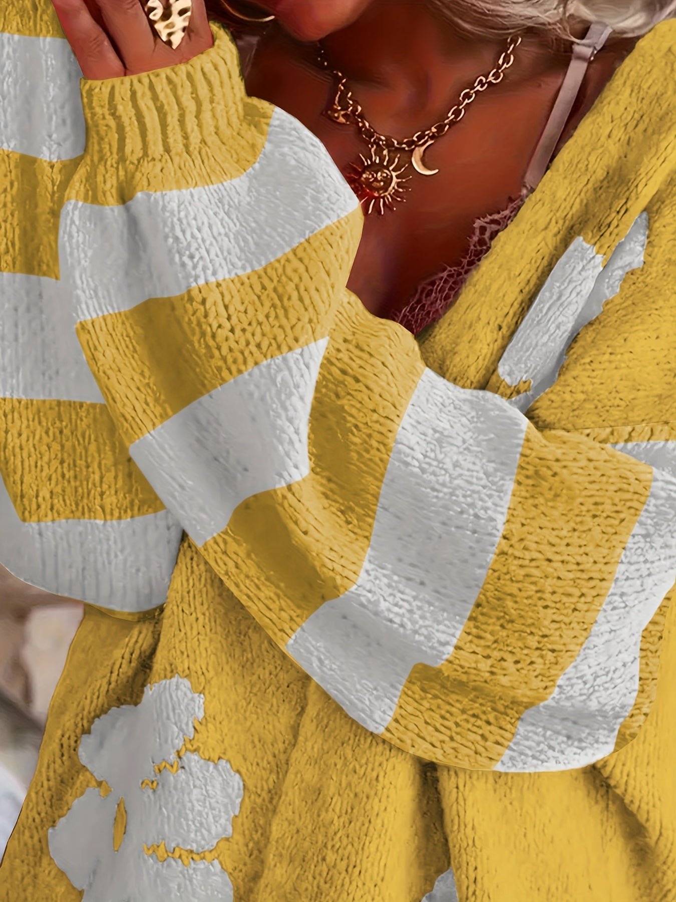 Women's Plus Size V-Neck Floral Print Knit Cardigan Long Sleeve Sweater