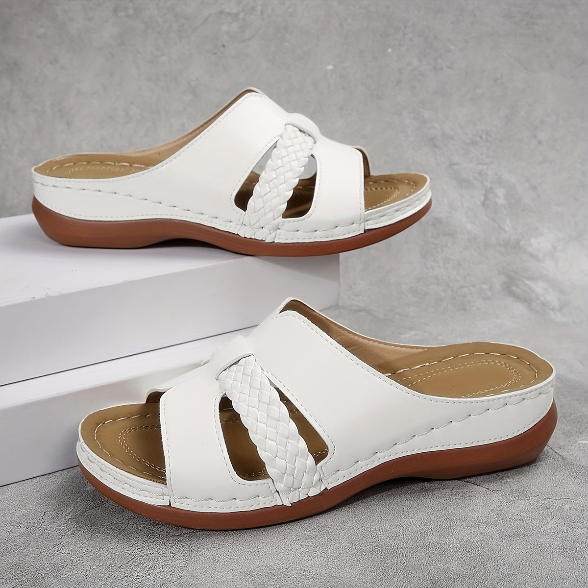 Women's Woven Bag Design Slippers with Thick Sole, Lightweight Vacation Shoes