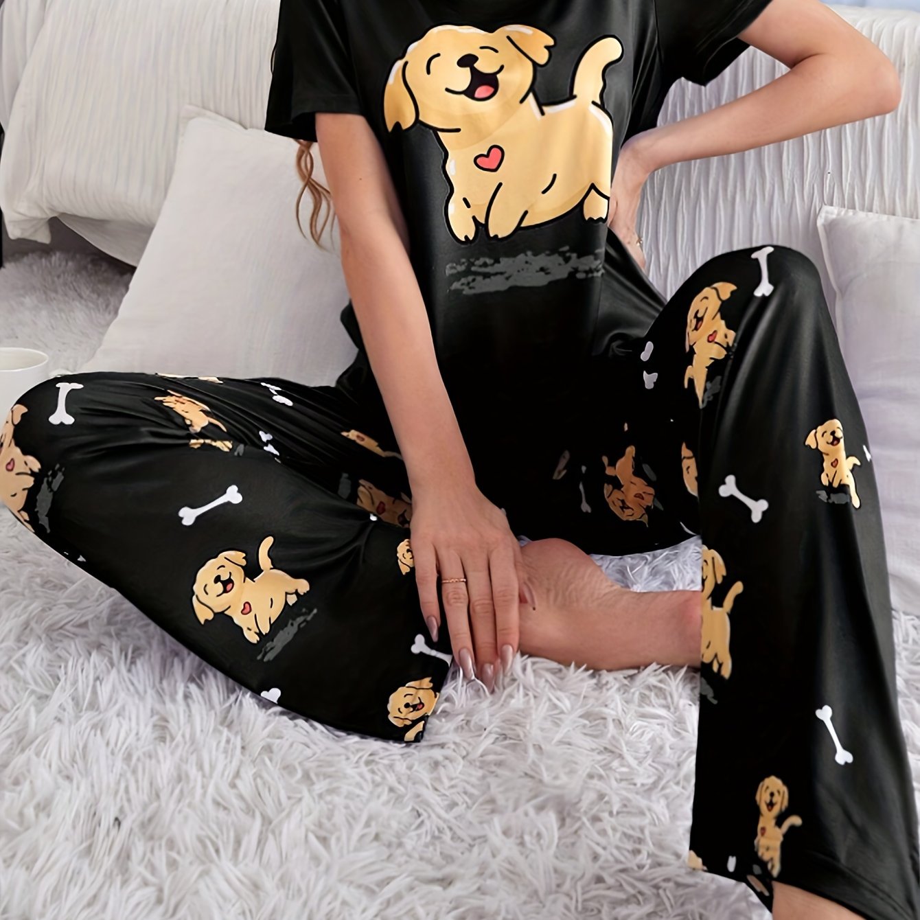 Women's Sleepwear Set with Puppy Print Short Sleeve Top and Elastic Pants