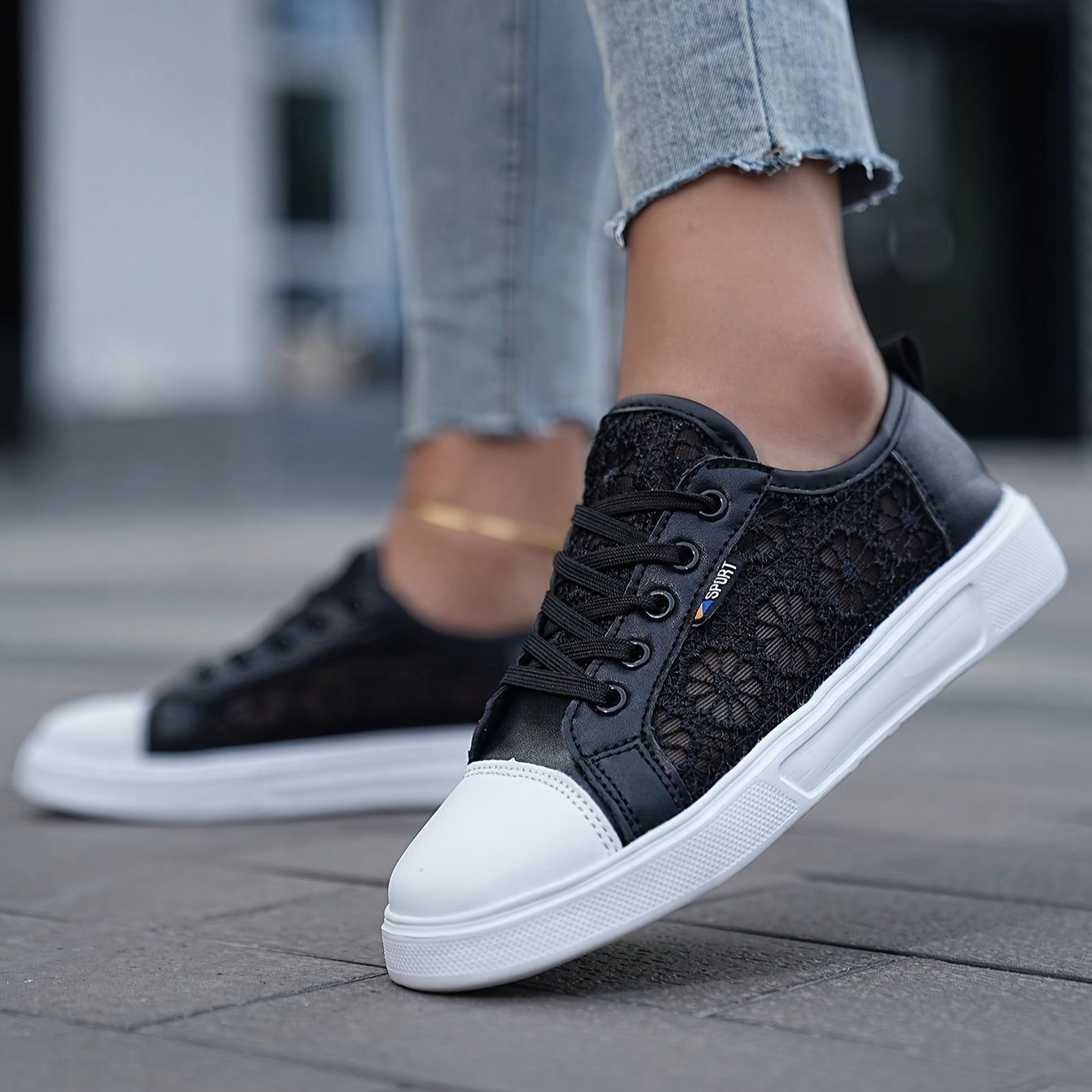 Women's Floral Lace-Up Casual Sneakers Lightweight Breathable Summer Shoes