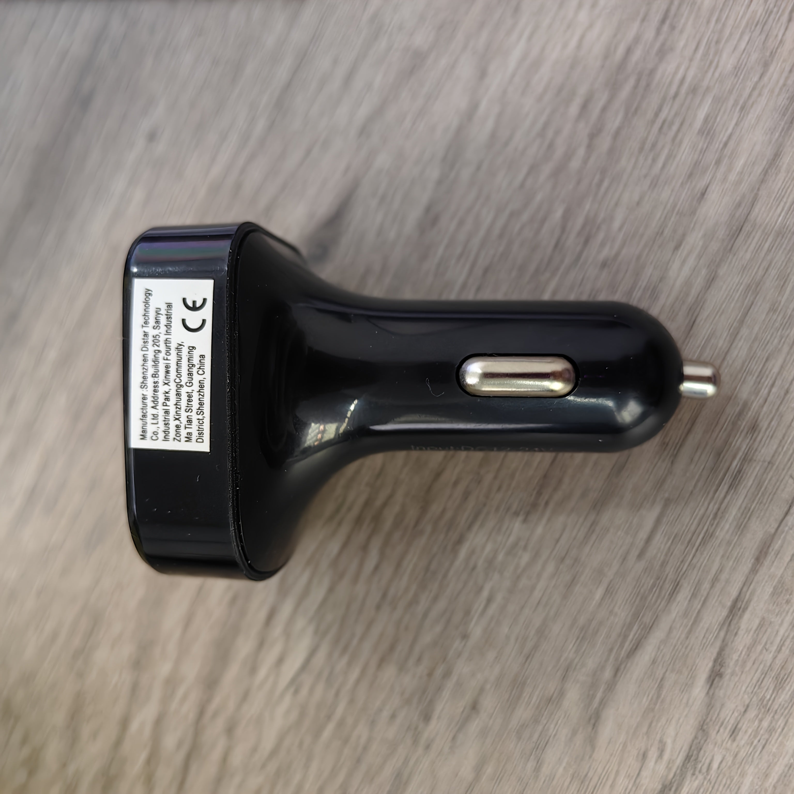 Многофункциональное автомобильное зарядное устройство с двумя USB, беспроводным быстрым зарядным приемником