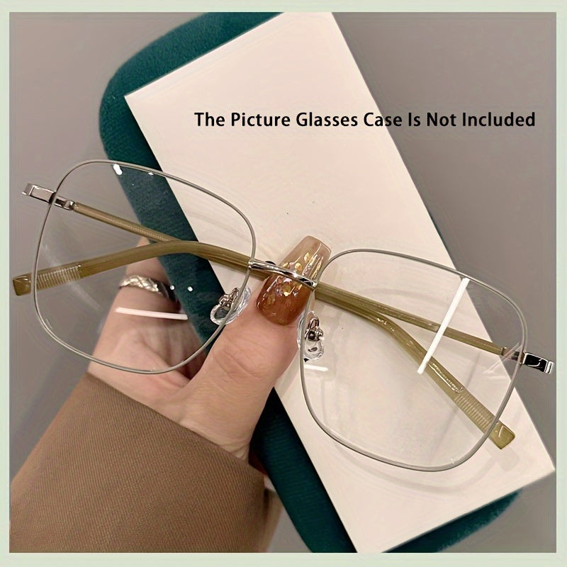 Ayollar uchun katta ramkali retseptli ko‘zoynaklar qisqa ko‘rish uchun yumshoq uslubda