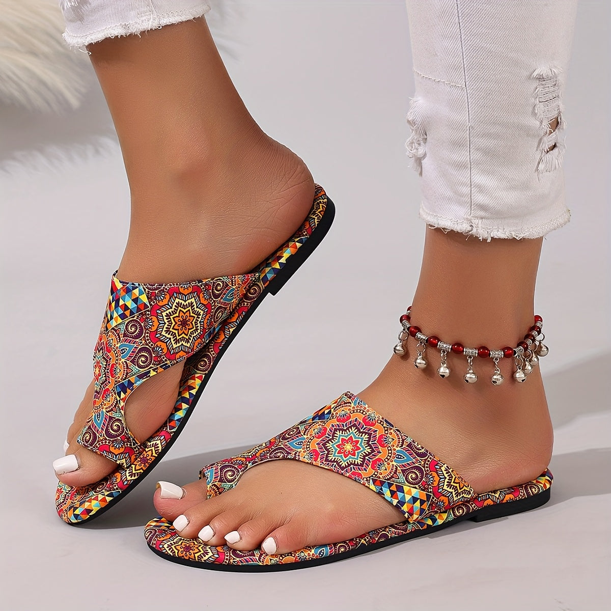 Women's Bohemian Geometric Print Slip-On Flat Summer Sandals with Breathable Fabric