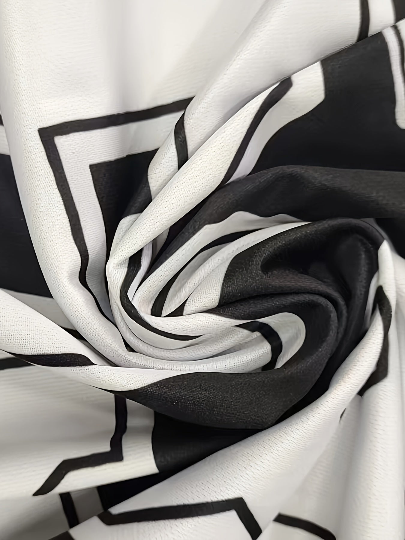 Erkaklar uchun plussiz rangli blokli futbolka, raqamli bosma, nafas oladigan tez quriydigan mato. Ko'cha uslubidagi tasodifiy yumshoq bo'yinli qisqa yengli ko'ylak.