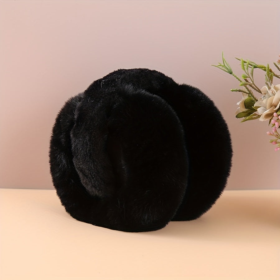 Оставайтесь теплыми и стильными с нашими уютными флисовыми наушниками, разработанными для женщин. Эти однотонные наушники ветронепроницаемы, складные и идеально подходят для холодных сезонов осени и зимы.