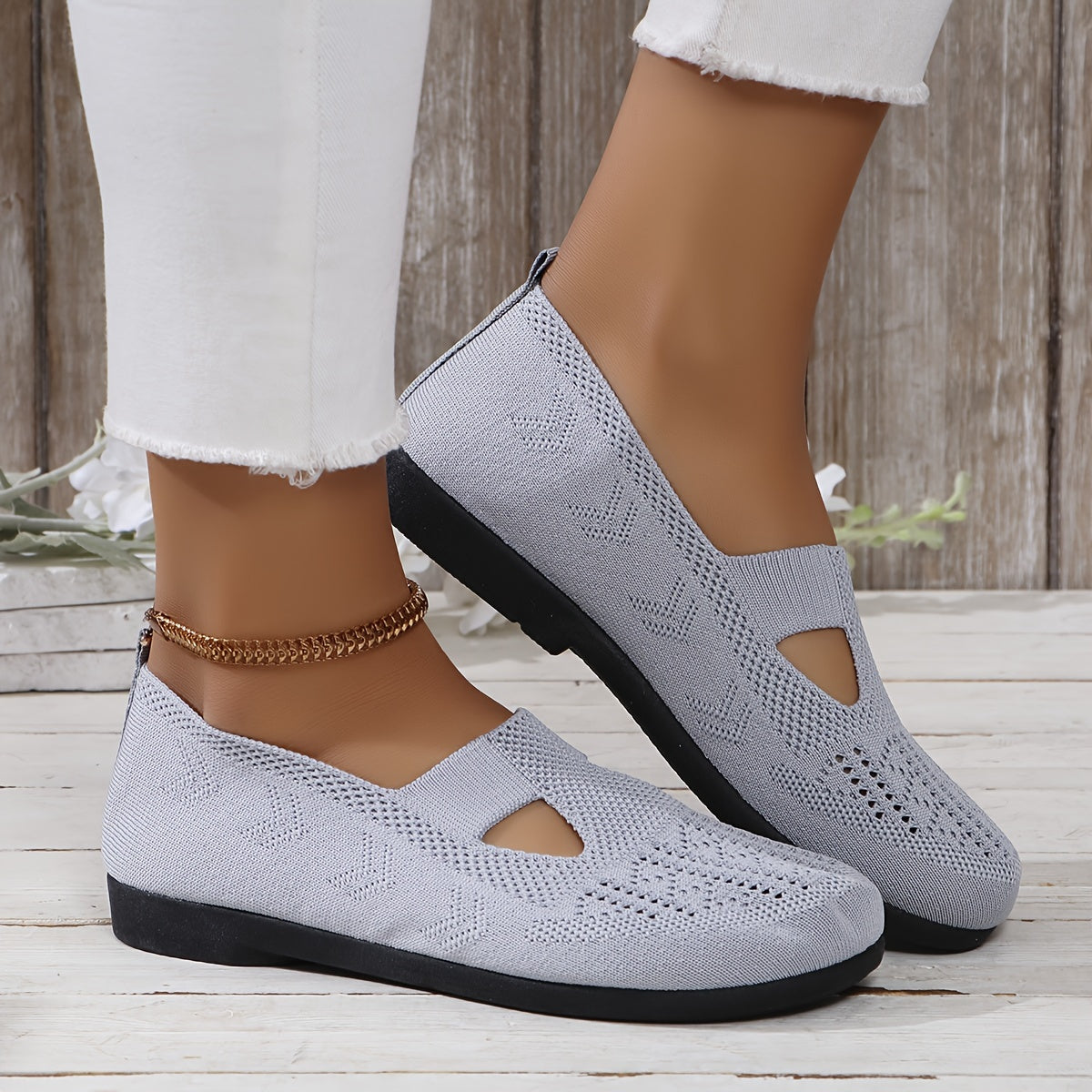 Women's Slip-On Shoes Breathable Flats Lightweight Summer Casual Shoes