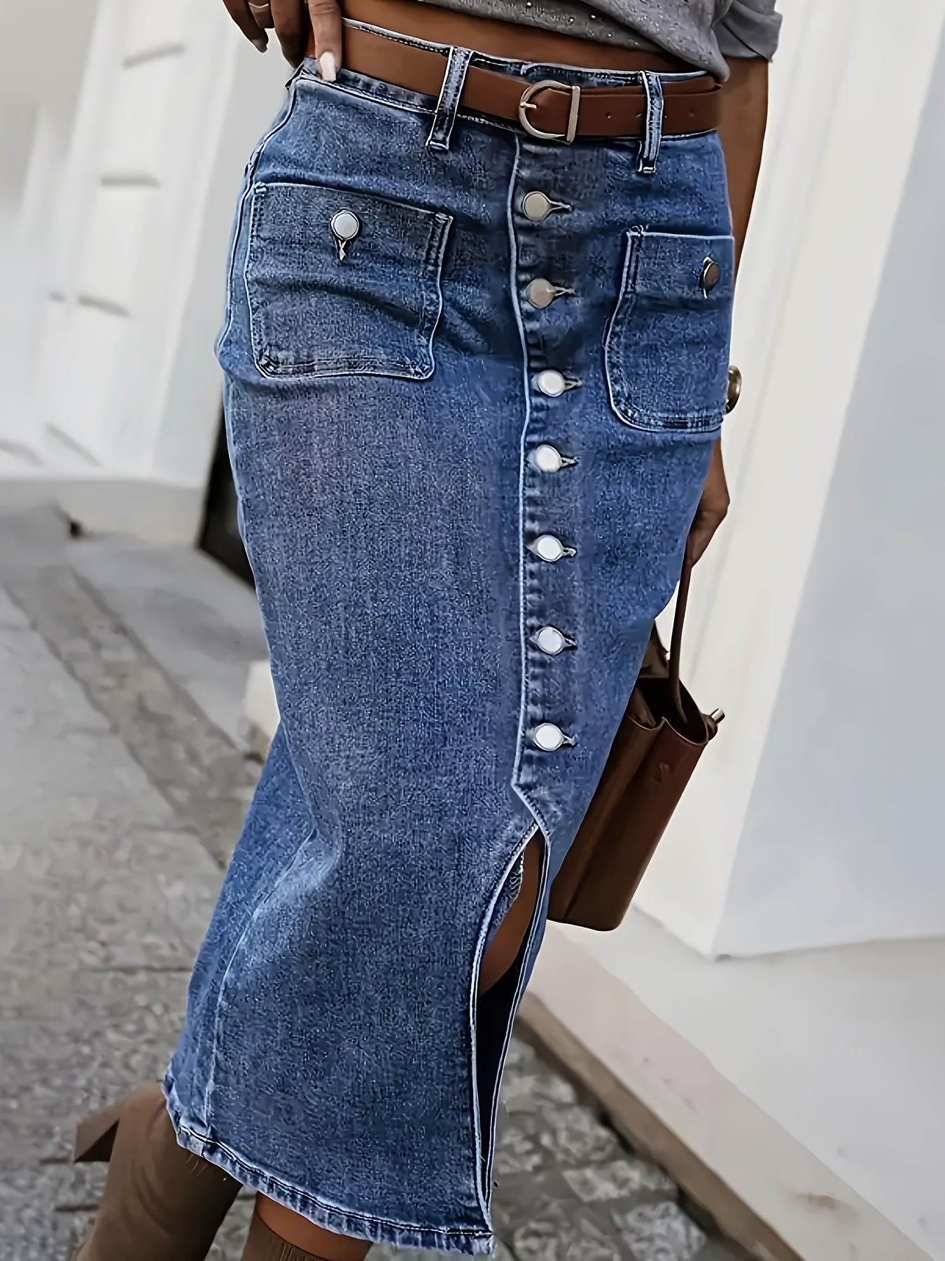 Plus Size Women's Stretch Denim Skirt Mid-Rise Flared Casual Knee-Length