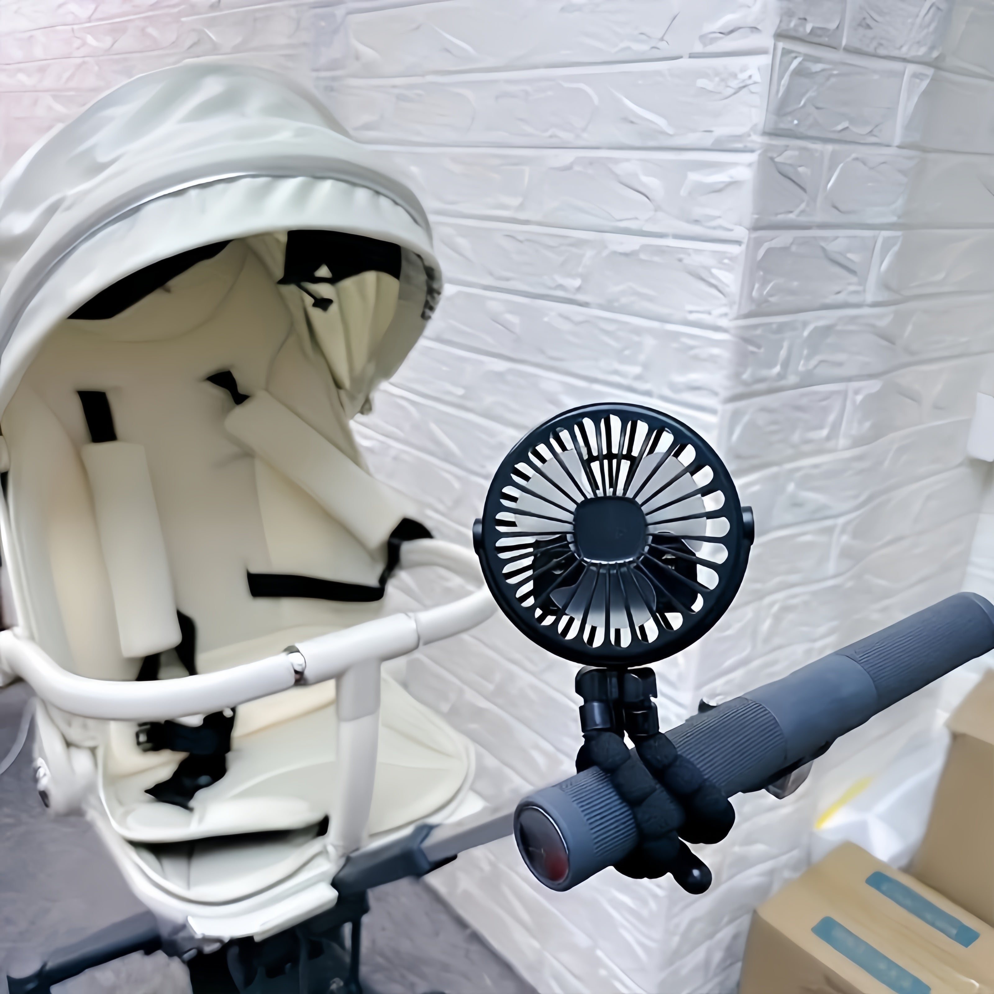 Rechargeable Bladeless Stroller Fan Compact Folding Handheld Silent Table Fan