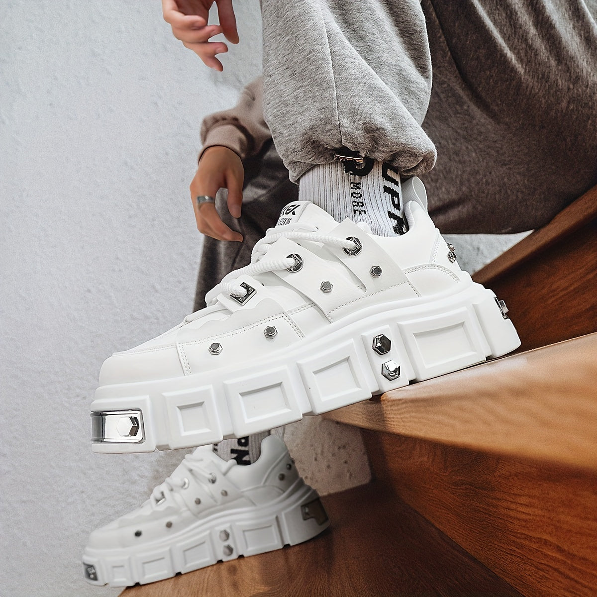 Unisex White Chunky Sneakers with Metal Stud Accents for Streetwear and Skateboarding