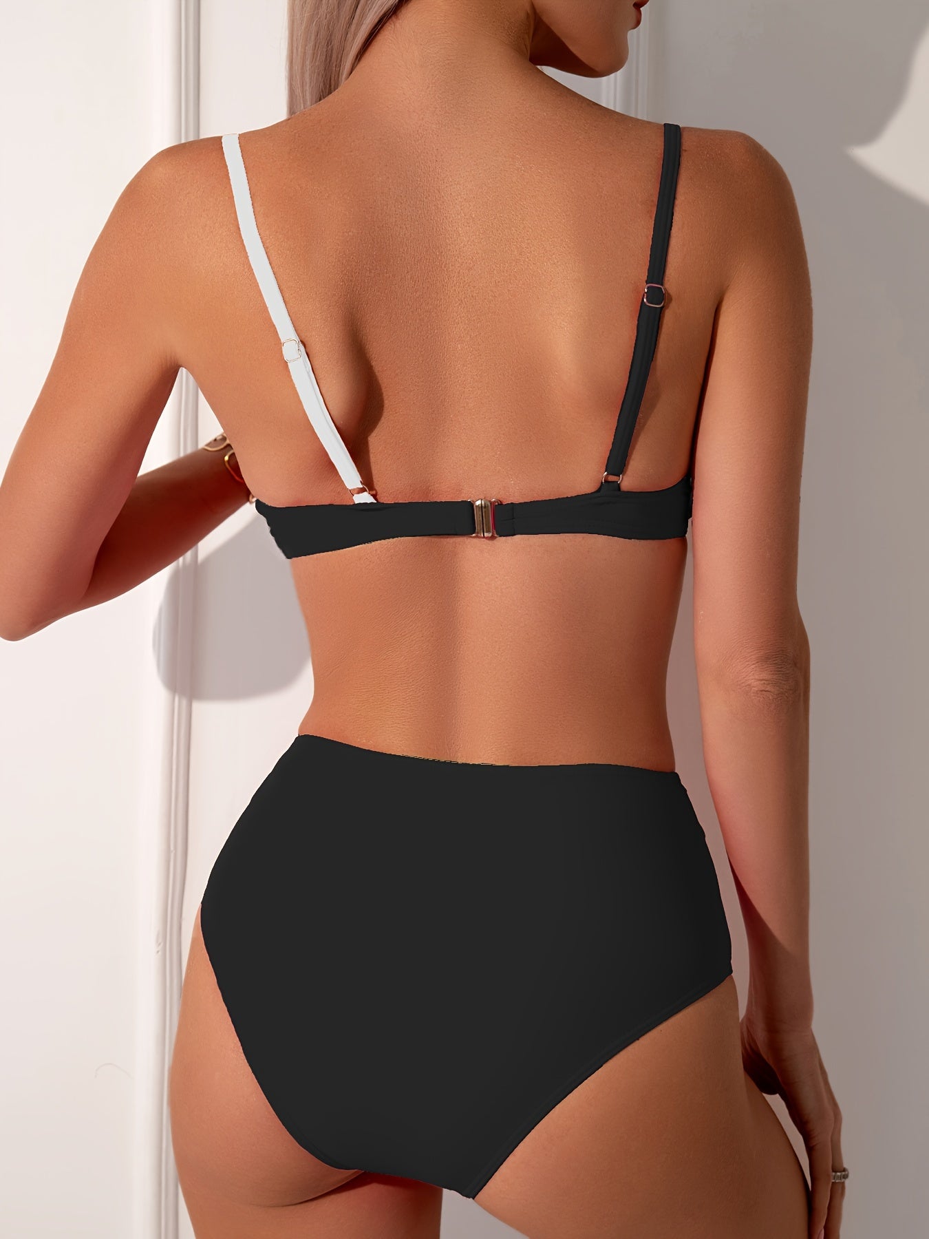 Women's Solid Color Bikini Set with Stretch Polyamide Elastane Fabric