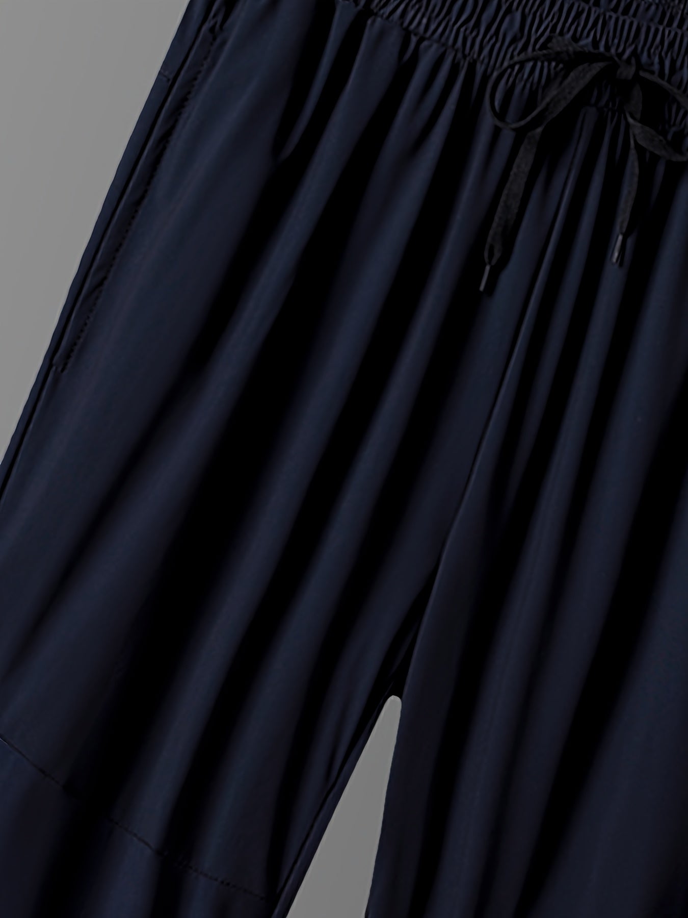 Men's Summer Sun Protection Set Breathable Quick-Dry Nylon V-Neck Shirt and Pants with Pockets