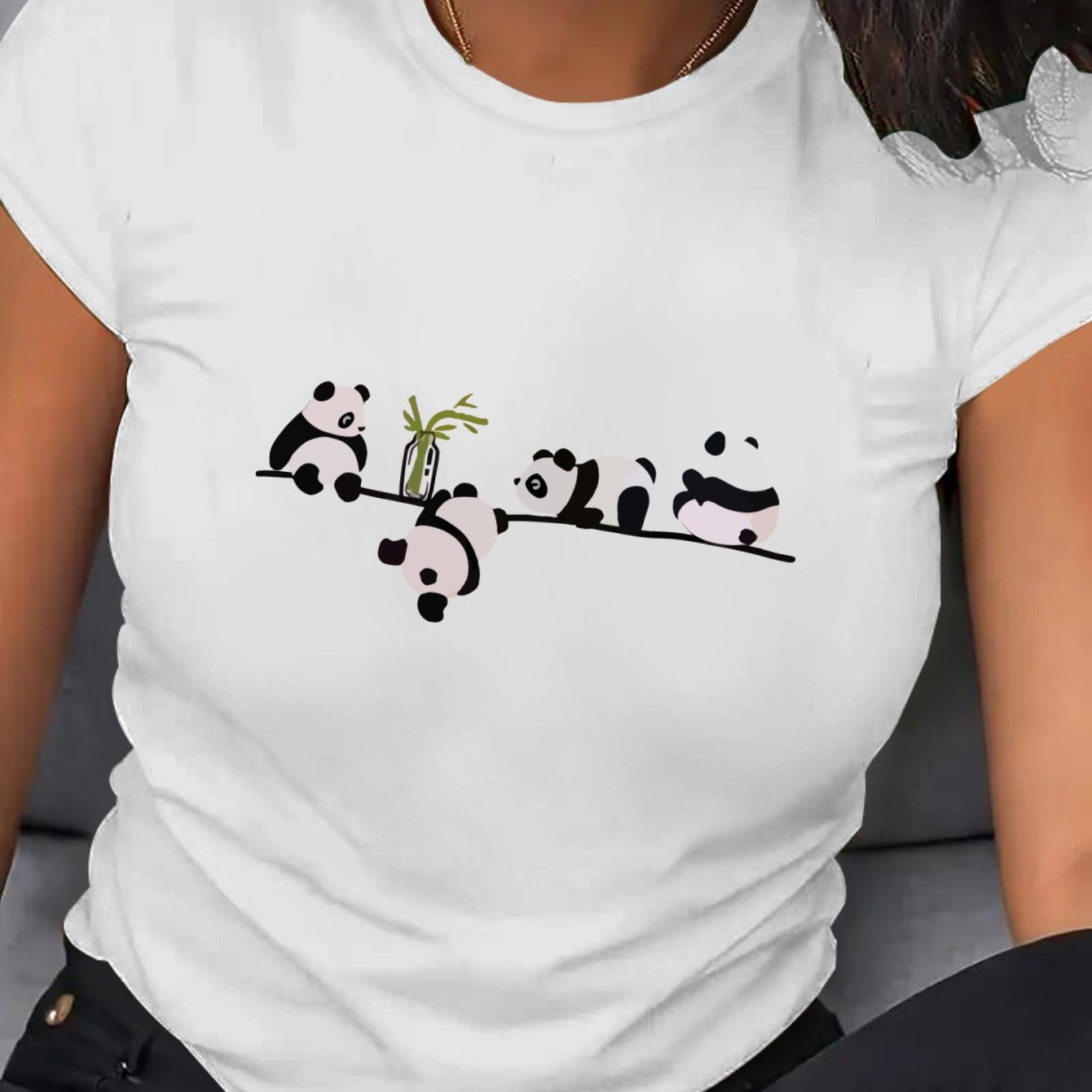 Camiseta casual de poliéster para mujer talla grande con estampado de panda para todas las estaciones