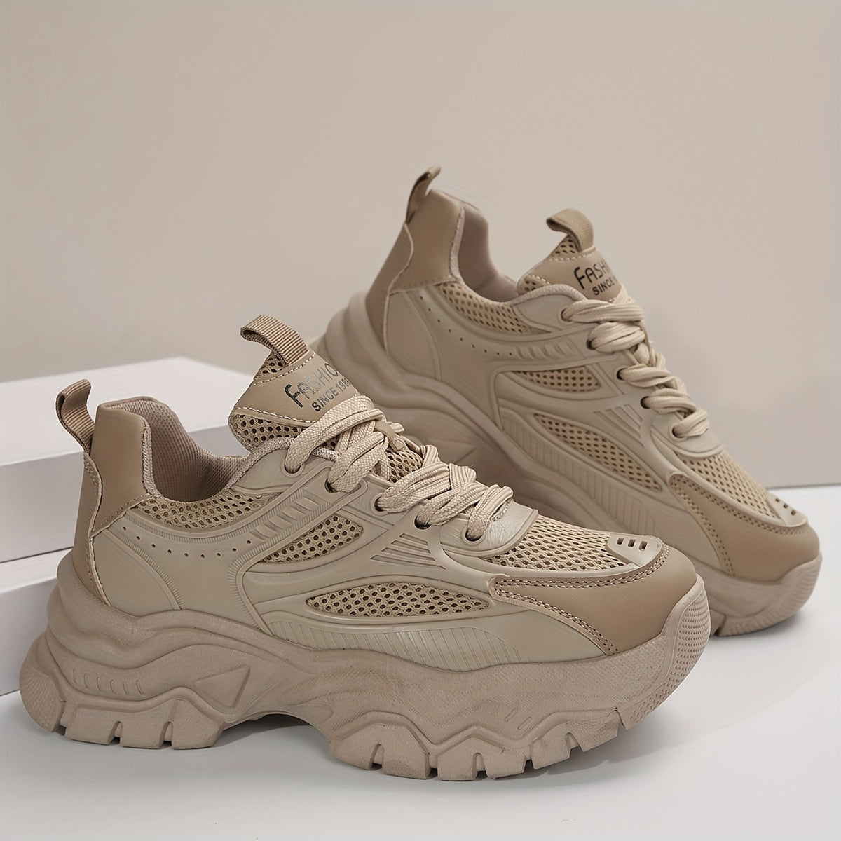 Women's Mesh Chunky Sneakers Breathable Low Top Running Shoes