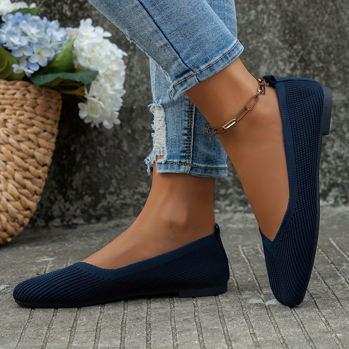 Women's Breathable Knit Slip-On Shoes Casual Square Toe Outdoor Lightweight Fabric