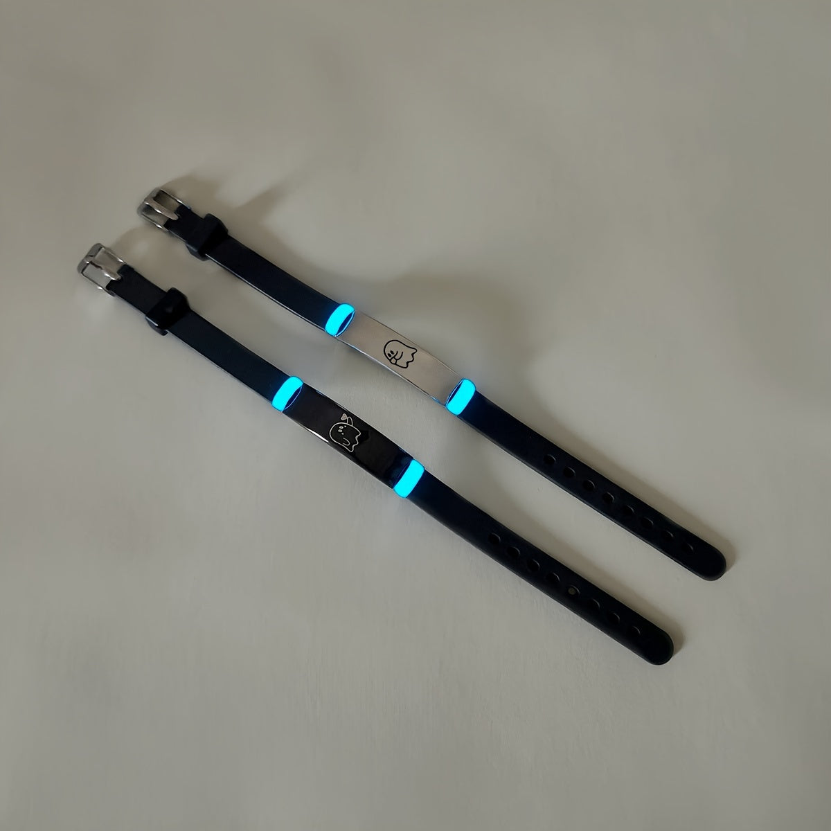 Glow-in-the-Dark Silicone Spirit Couple Bracelets for Daily Wear and Gifts