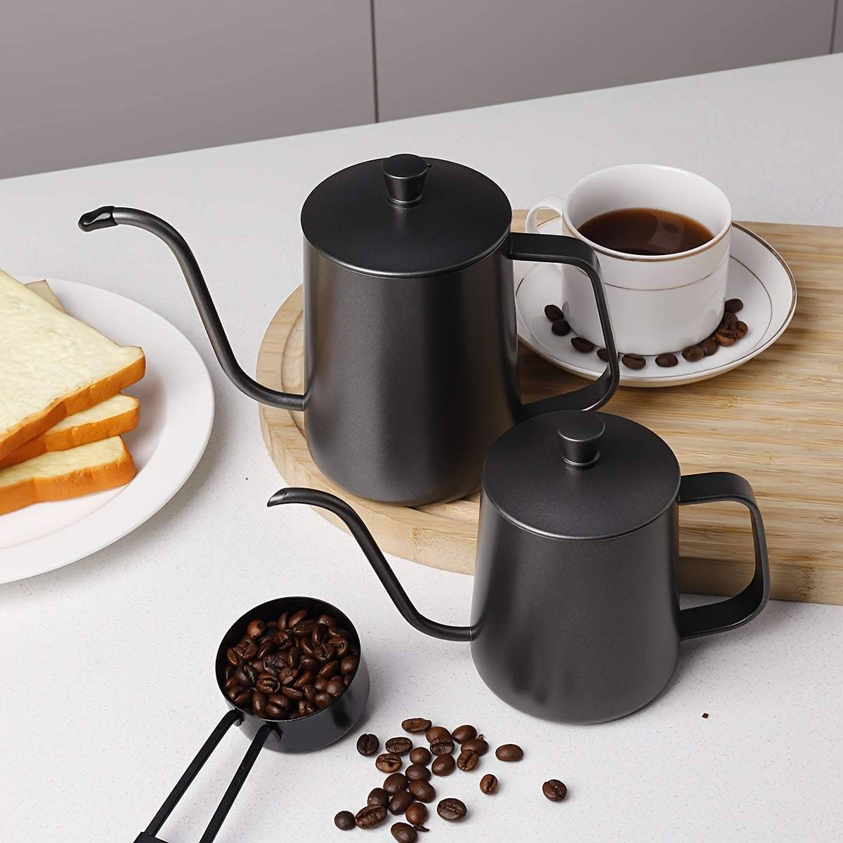 Black Hand-Brew Coffee Pot Stainless Steel with Lid and Slim Spout