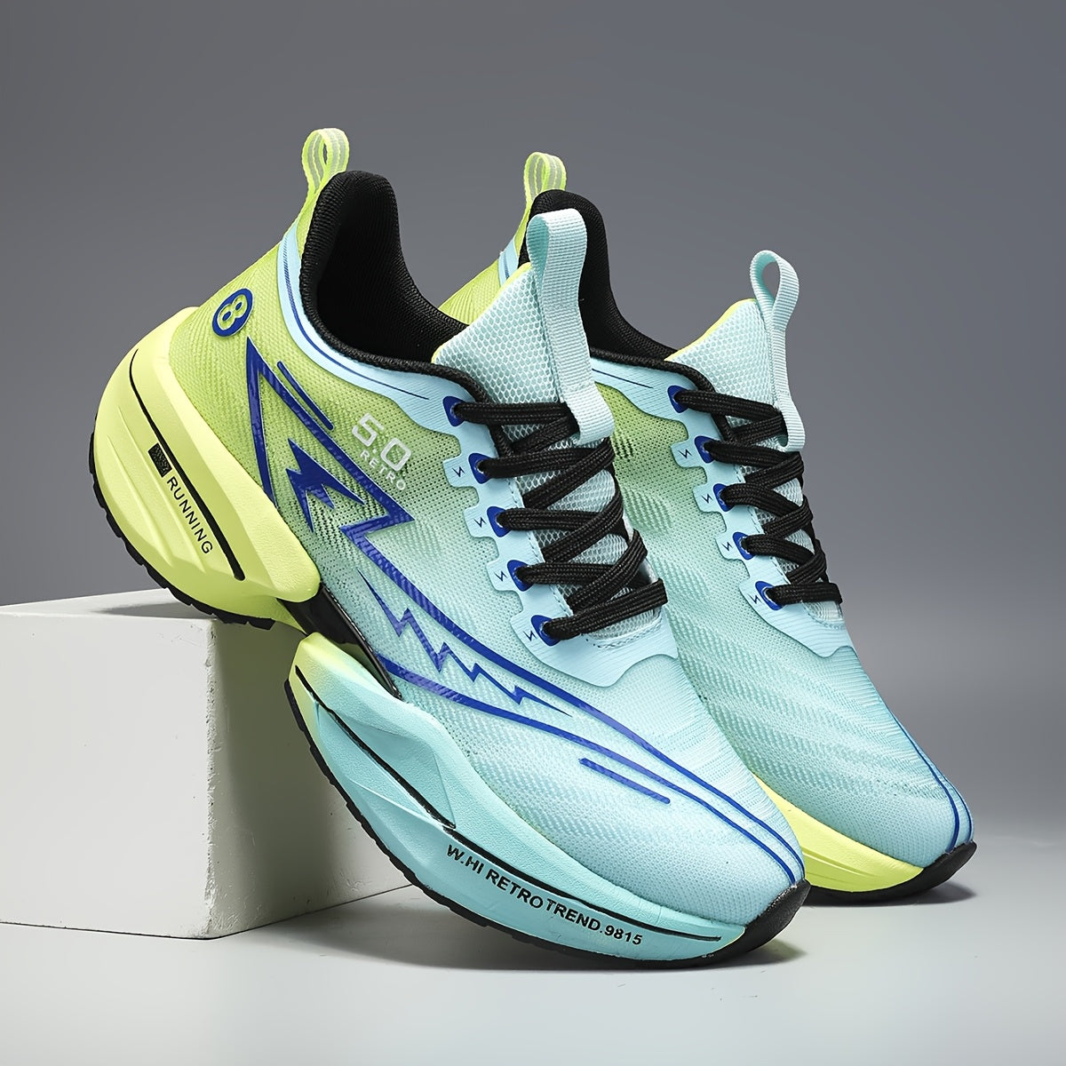 Zapatillas de estilo vintage inspirado preppy de caña baja para correr y uso casual con patrón geométrico y suela de EVA