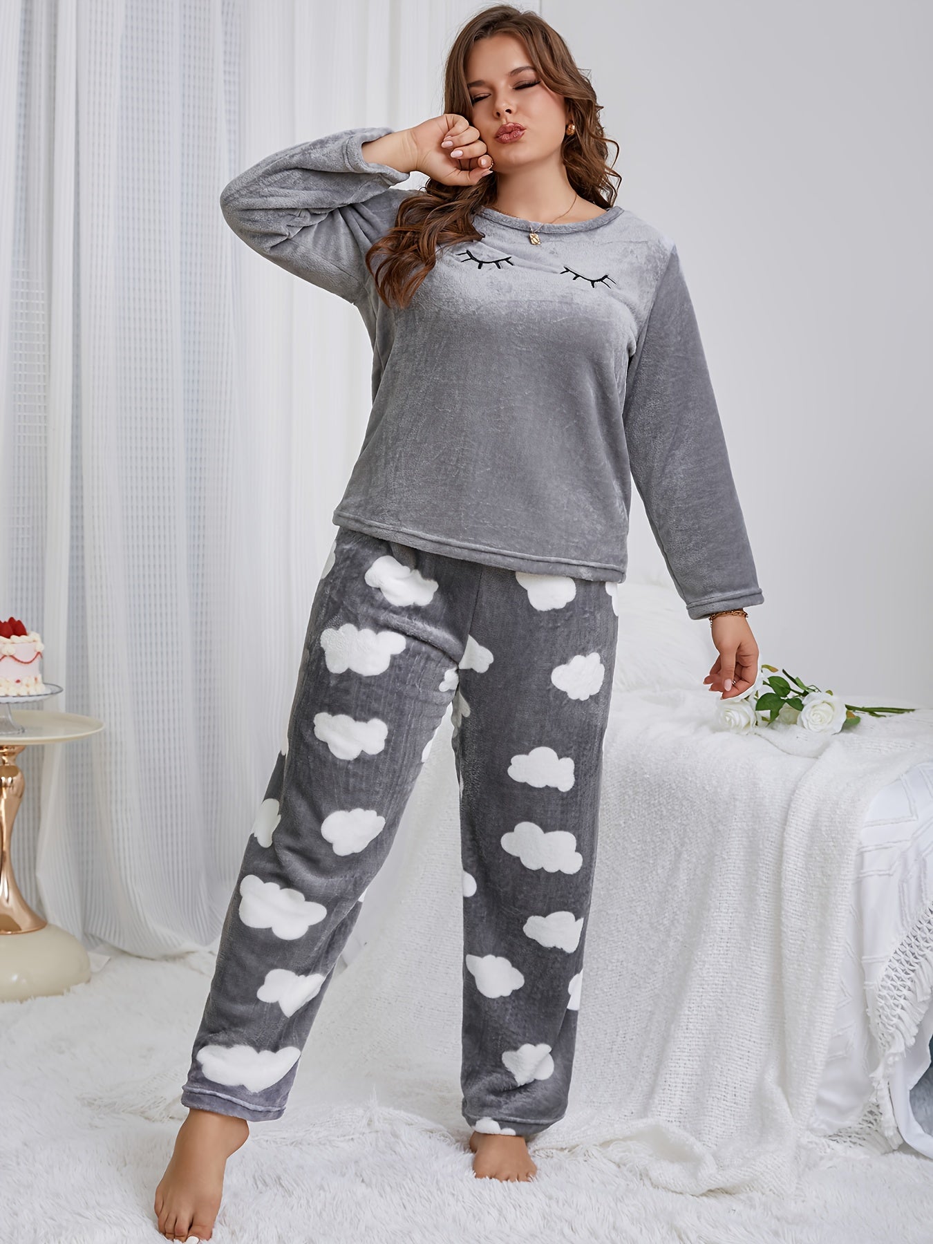 Women's Flannel Velvet Pajama Set Fall Winter Warm Loose Home Wear