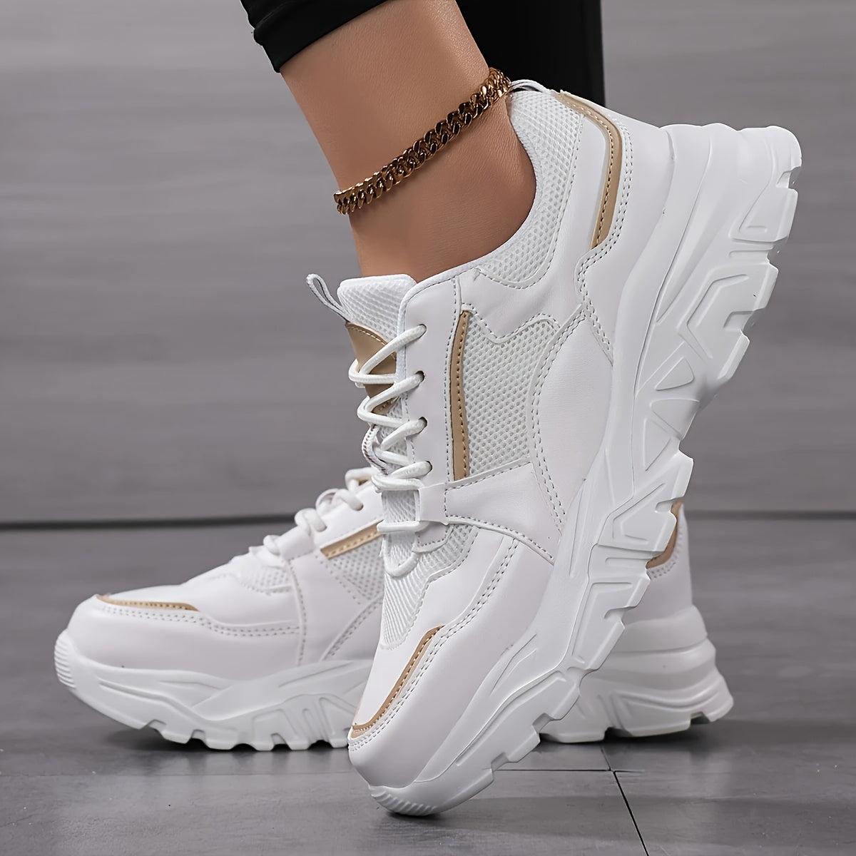 Ayollar uchun yengil sport poyabzali, kundalik nafas oladigan yugurish krossovkalar