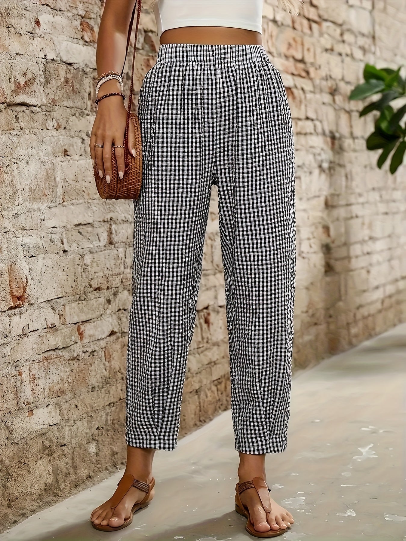 Plus Size Women's Gingham Casual Pants with Pockets Elastic Waist Blue White