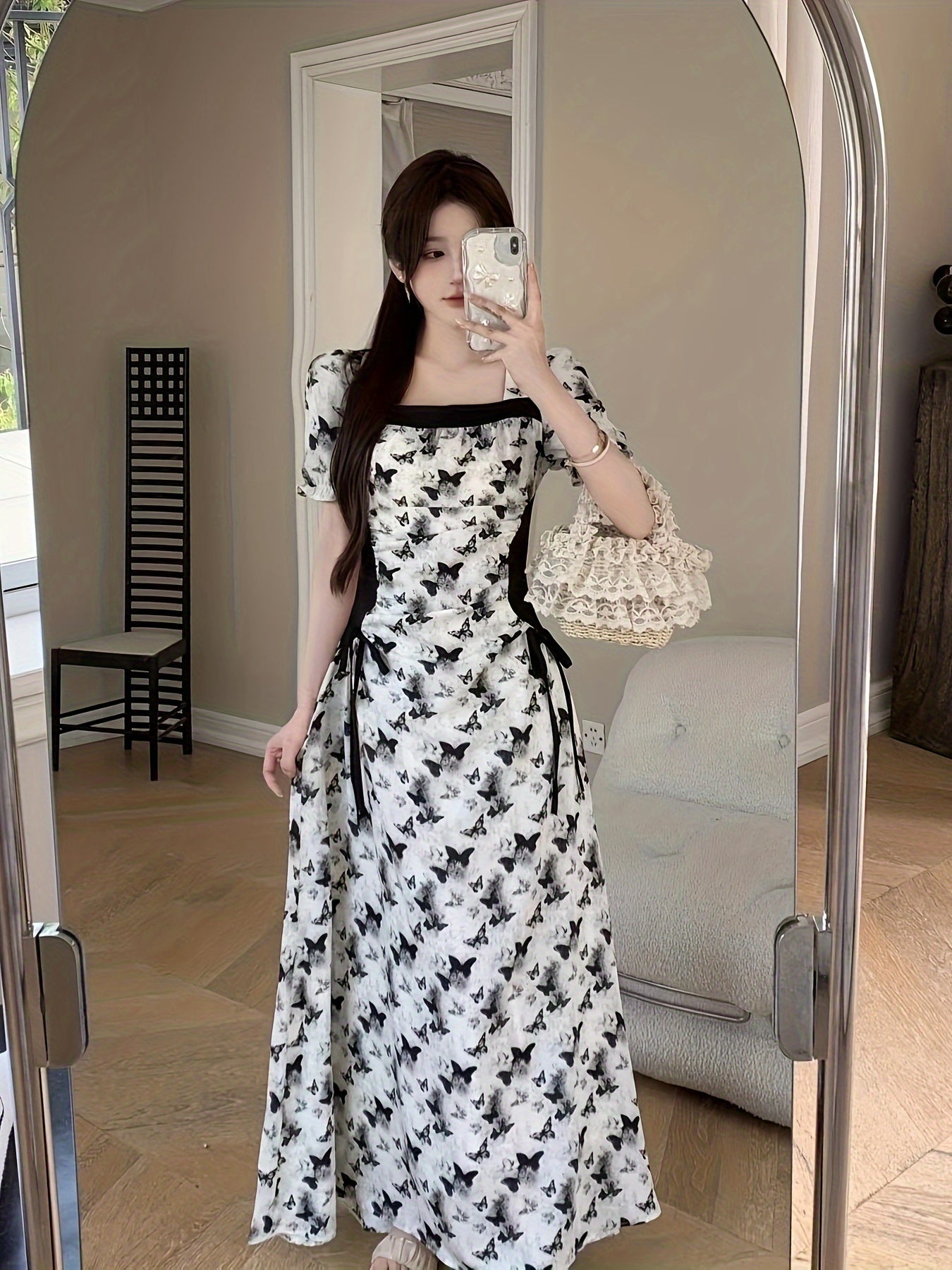 Vestido con estampado de mariposas, dobladillo con volantes, cuello cuadrado, cordón, poliéster para primavera, verano y otoño