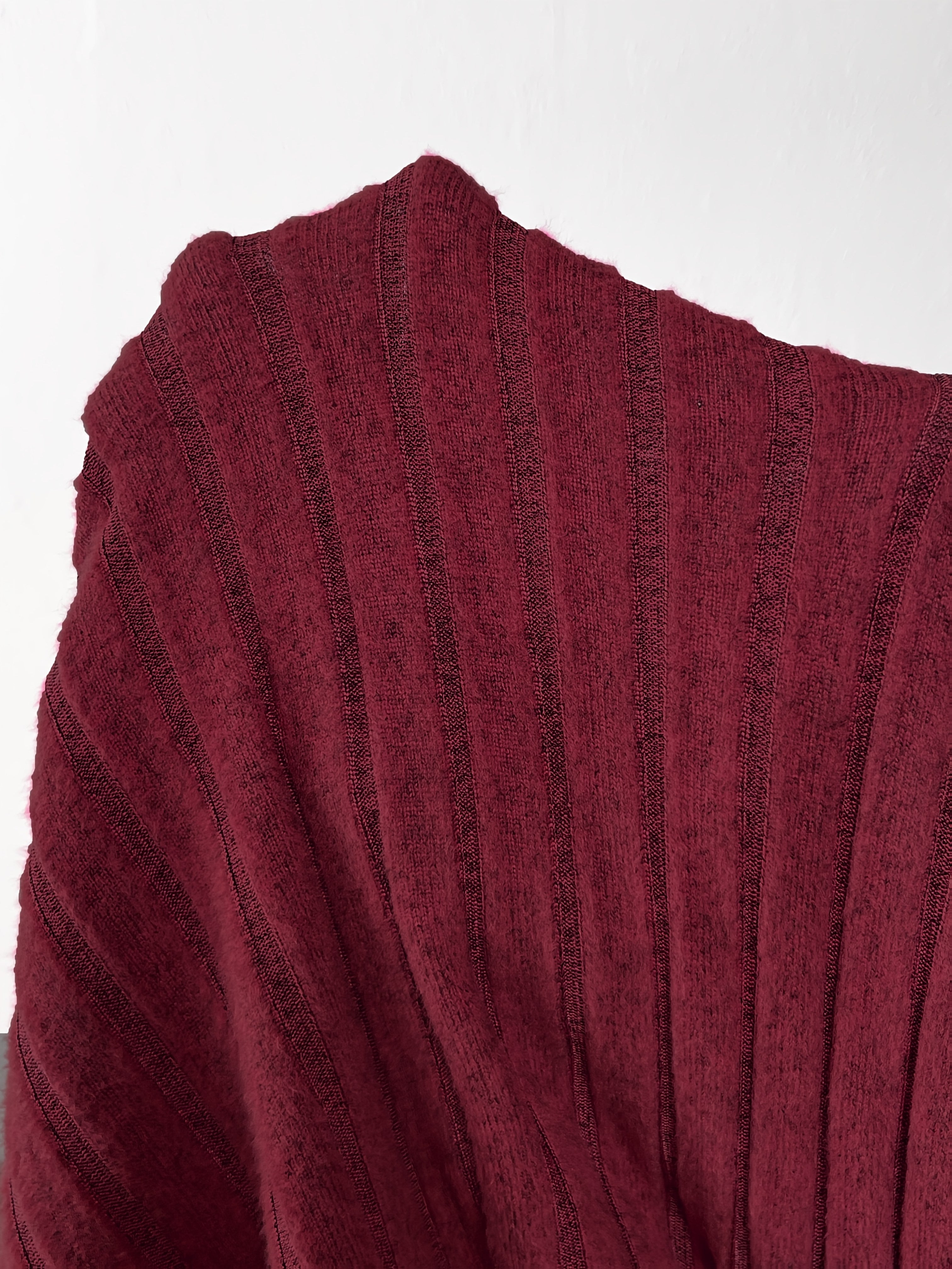 Women's Striped Loungewear Set with V-Neck Top and Pants for Fall Winter Comfort