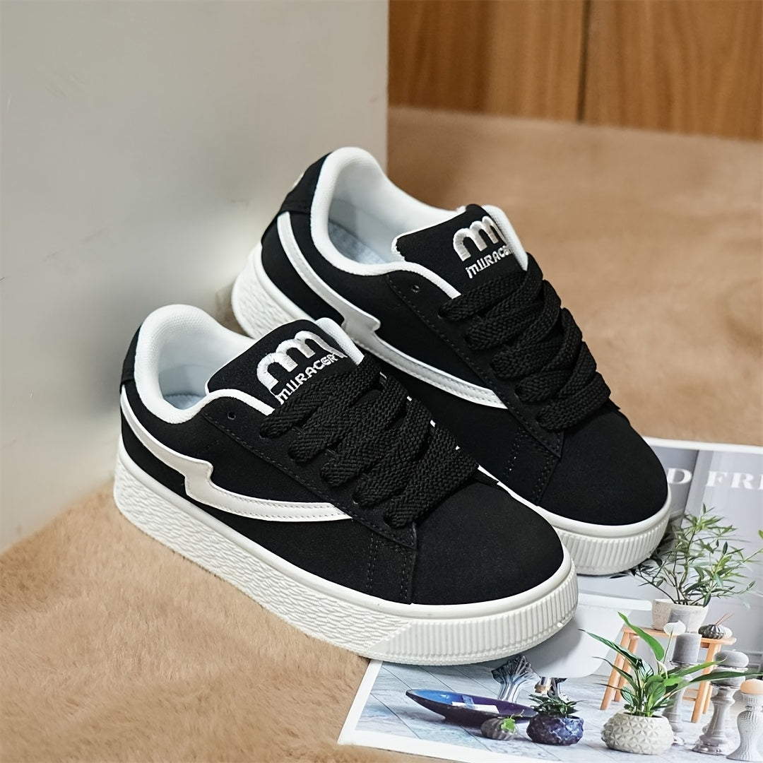 Women's Low-Top Sneakers Lightweight Synthetic Lace-Up Casual Shoes Black White