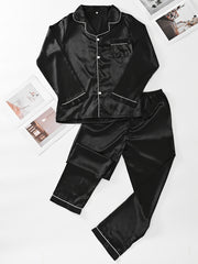 Conjunto de pijama de satén de manga larga para hombre con patrón de giro de color sólido para dormir y descansar