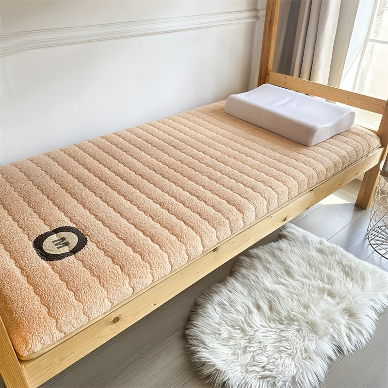 Серый накидка на матрас из флиса с прошитым чехлом, наполнителем из микрофибры, толщиной 3-5 см, не водонепроницаемый, моется в машине