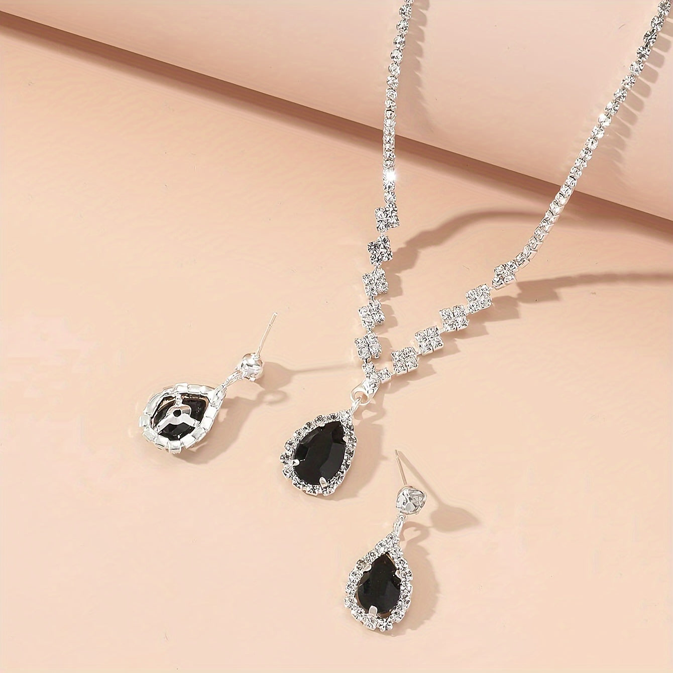 European and American Zirconia Claw Chain Necklace and Earrings Set for Wedding Party Gift