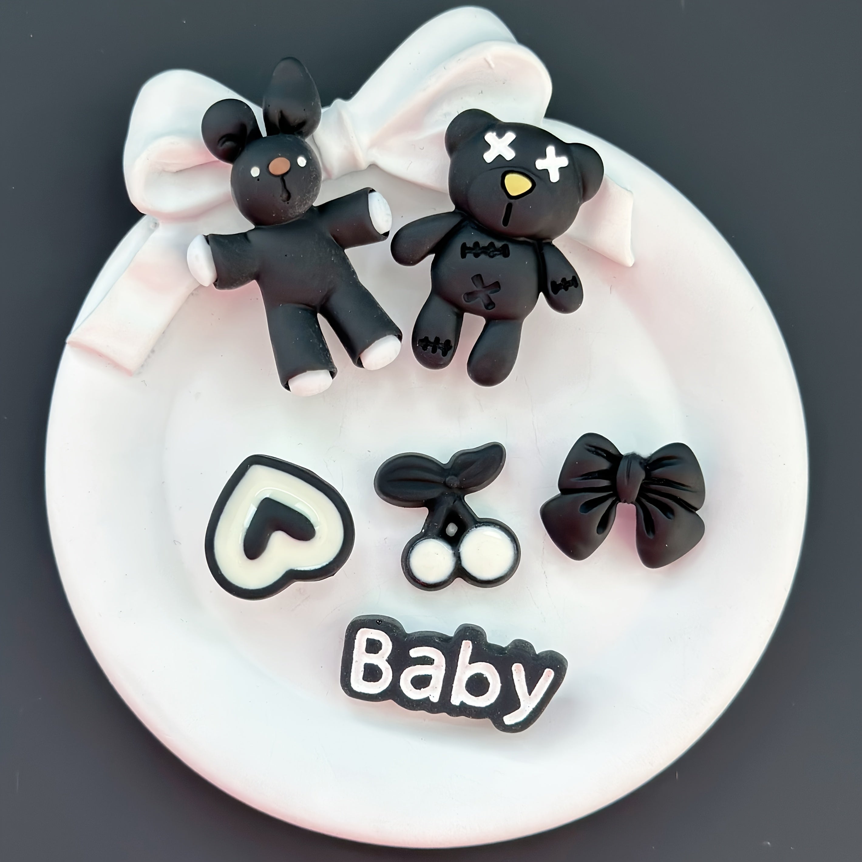 12 dona hayvon mavzusidagi poyabzal dekoratsiyalari ABS materialidan DIY aksessuarlar bolalar va kattalar uchun