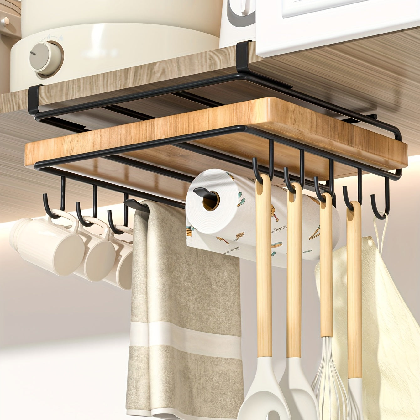 O'zingizning oshxonangiz va hammomingizni osonlik bilan tashkil qiling, 1 dona joyni tejovchi oshxona tokchasi bilan, kesish taxtasi, qozon qopqog'i va shkaf eshigi osish imkoniyati bilan.