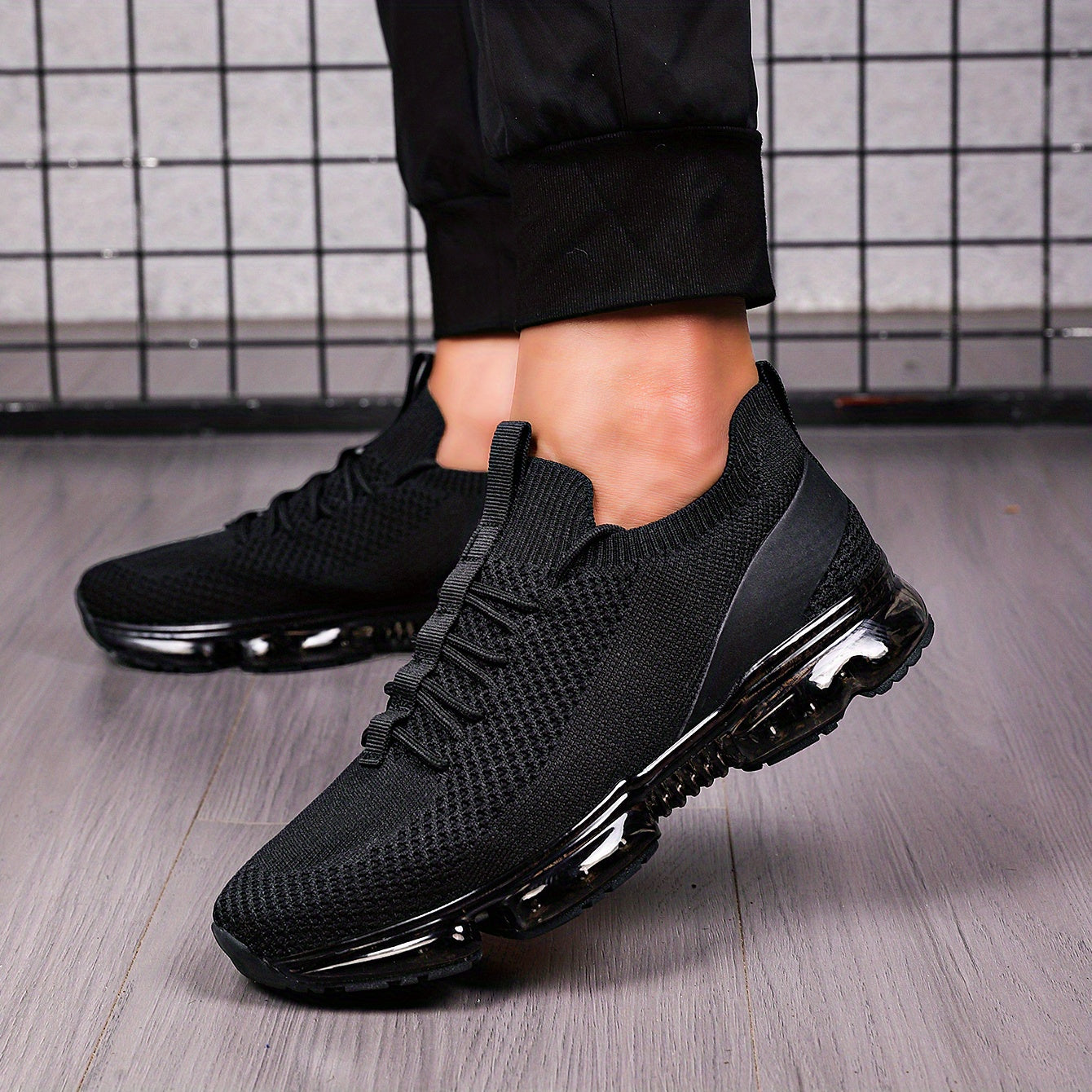 Havo o'tkazuvchi ayollar uchun yugurish poyafzallari, zarba o'chiruvchi tasodifiy krossovkalar