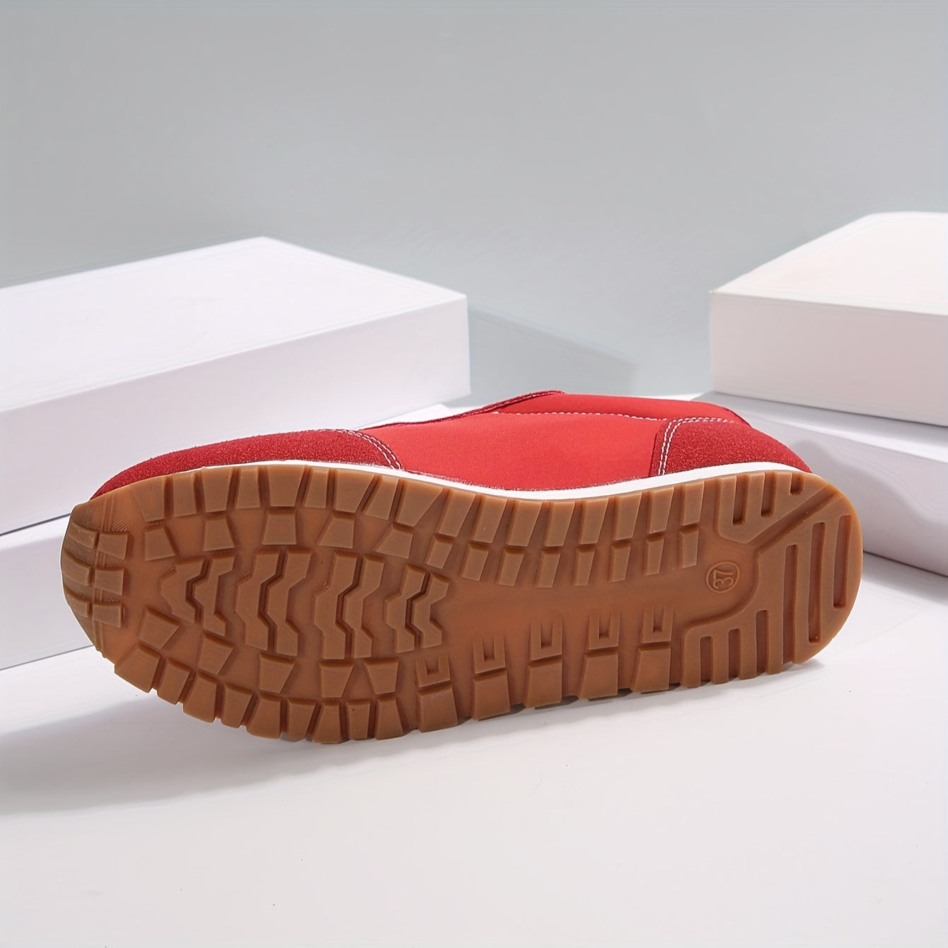 Women's Red Casual Sneakers Breathable Fabric Non-Slip Sole