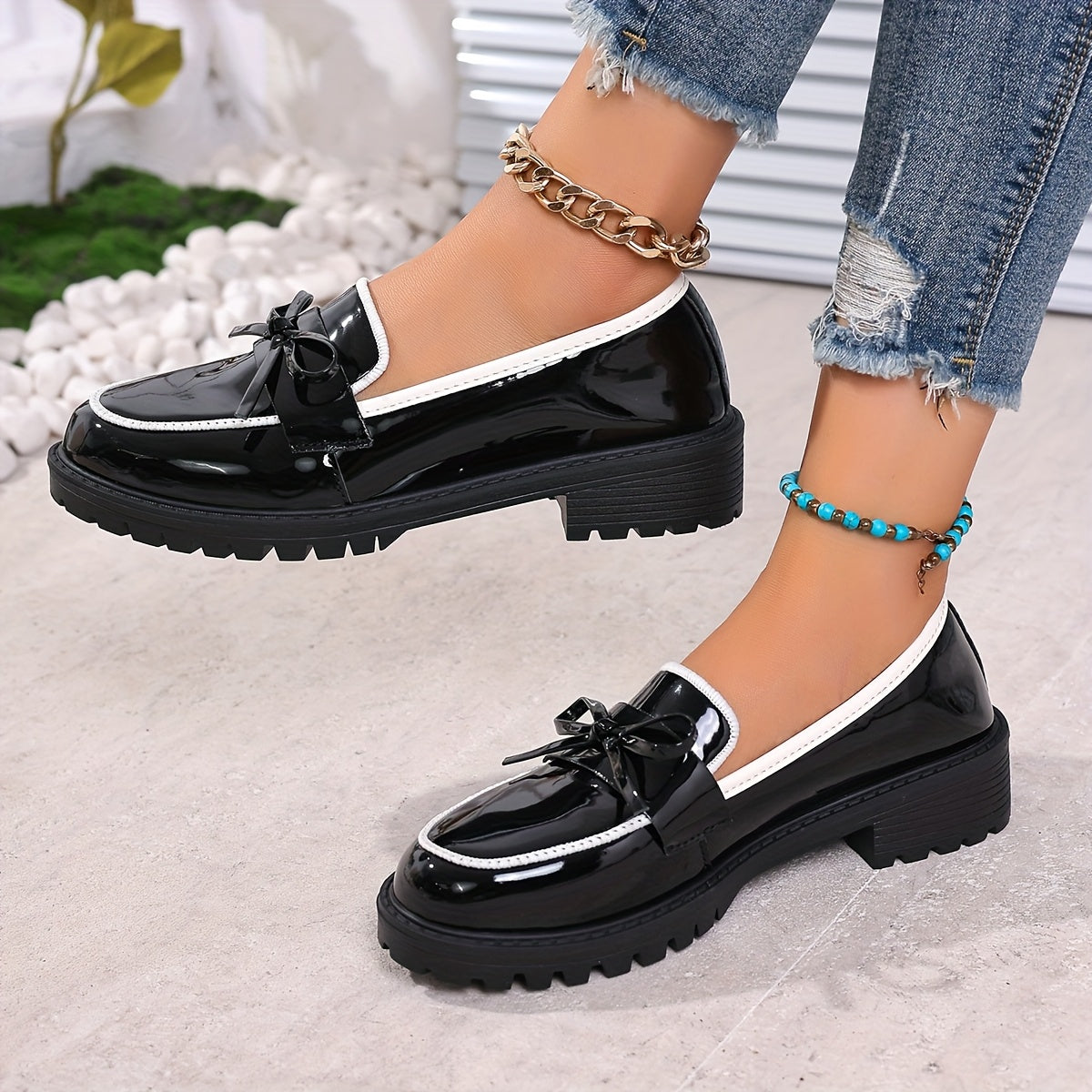 Women's Leather Tassel Loafers with Chunky Heel and Bowknot