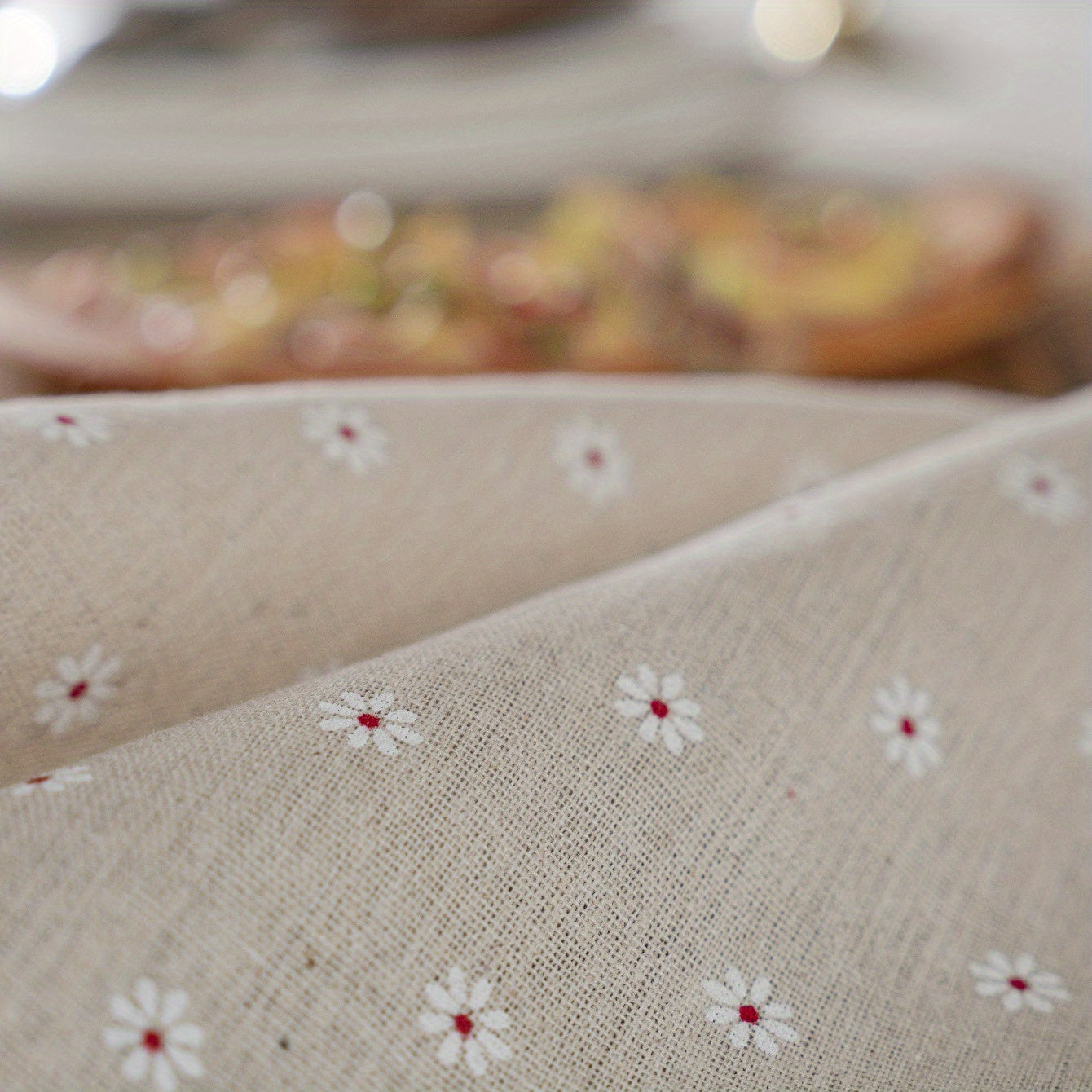 White Chrysanthemum and Beige Linen Print Farmhouse Floral Tablecloth Rectangular Polyester for Kitchen Dining