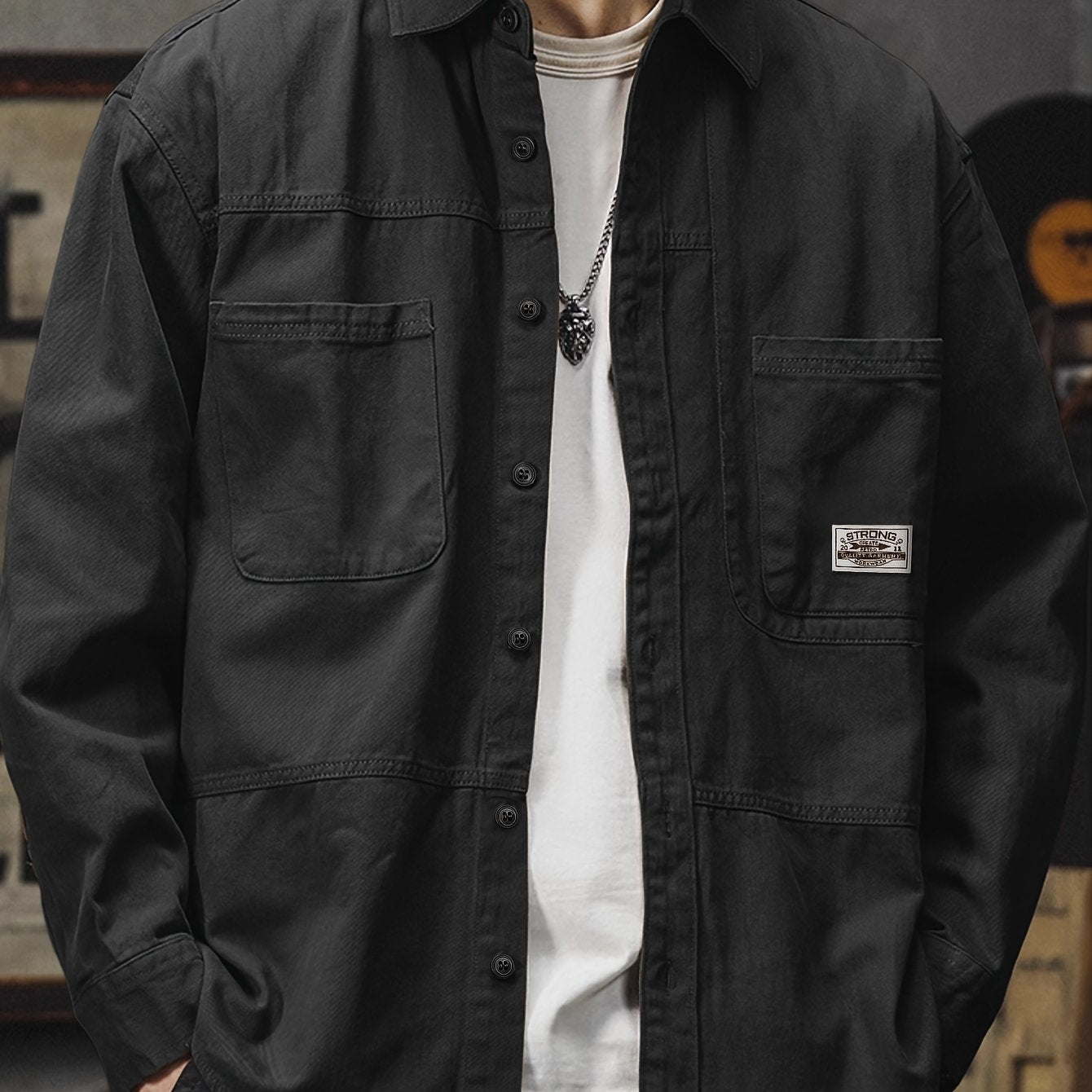 Erkaklar uchun 100% paxta kargo ko'ylagi, yorliq yamoqi bilan, bahor va kuz uchun mukammal, tasodifiy retro sovg'a