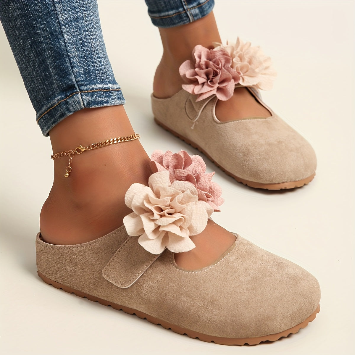 Женские туфли-слипы на платформе с амортизирующей подошвой из EVA и цветочным декором