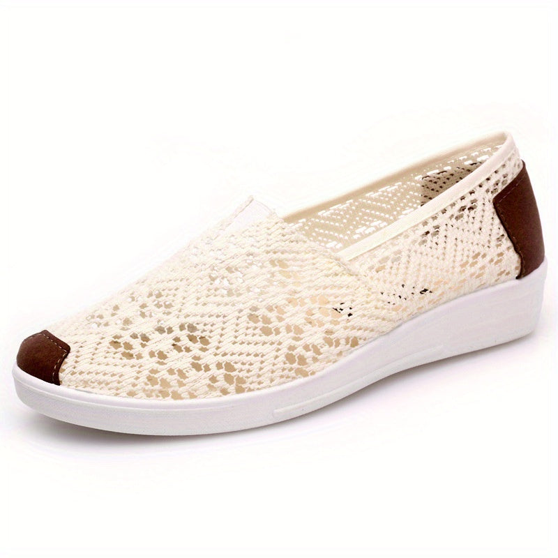 Middle-Aged Women's Flat Shoes Summer Hollow Slip-On Lightweight