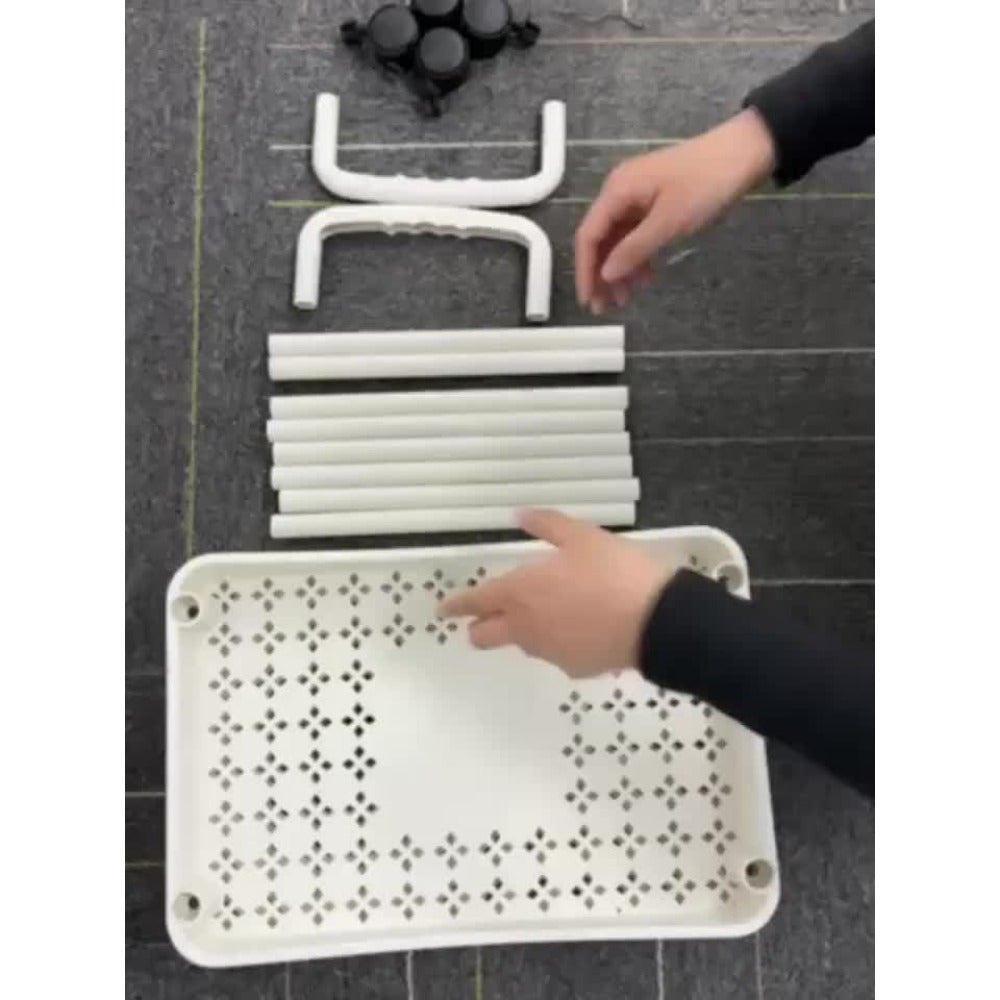 Oshxona, hammom va yotoqxona uchun ko'p qatlamli aylanuvchi saqlash aravachasi. Yengil oq plastikdan tayyorlangan.