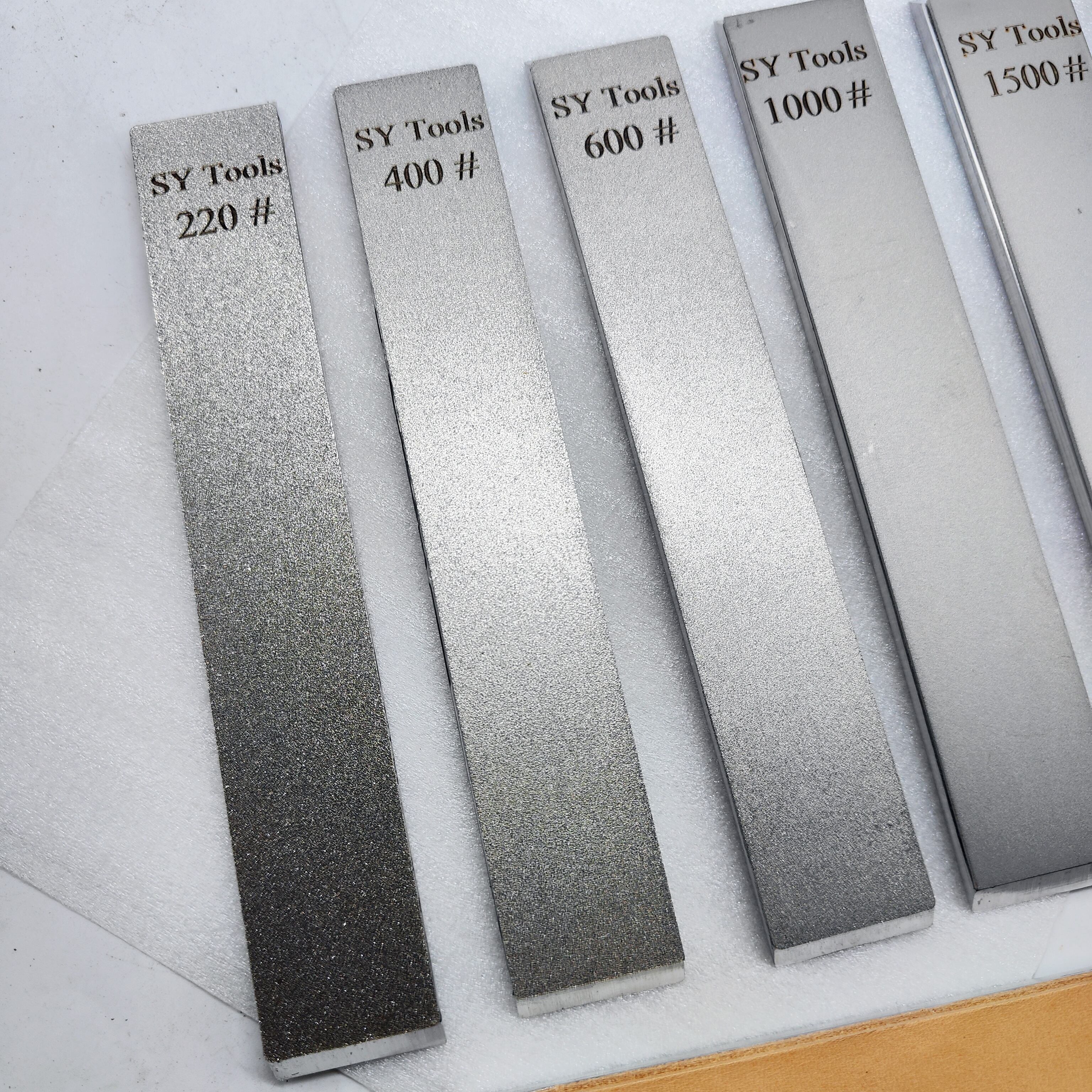 Set of 7 Diamond Whetstones for Knife and Tool Sharpening with Leather Base